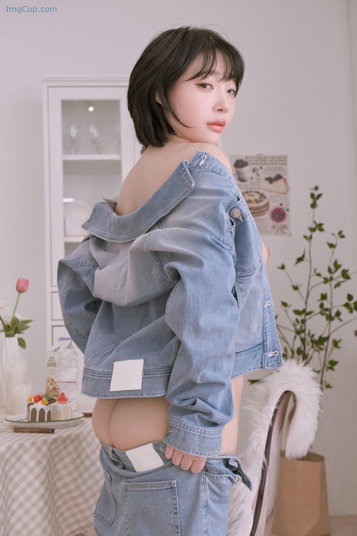 1720189047_254_Kang-Inkyung-강인경-Photobook-Y2K.jpg 1720189047 254 Kang Inkyung 강인경 Photobook Y2K