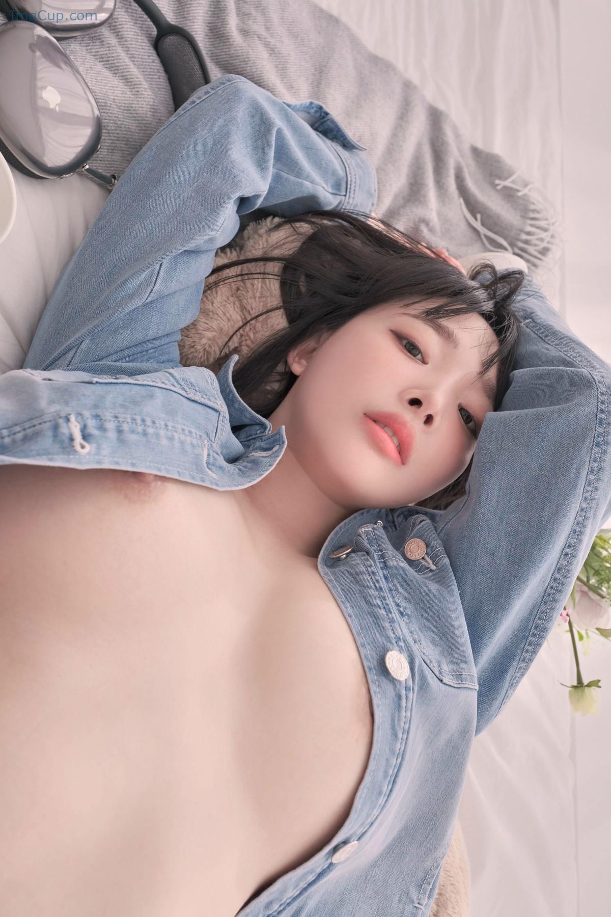1720189063_492_Kang-Inkyung-강인경-Photobook-Y2K.jpg 1720189063 492 Kang Inkyung 강인경 Photobook Y2K