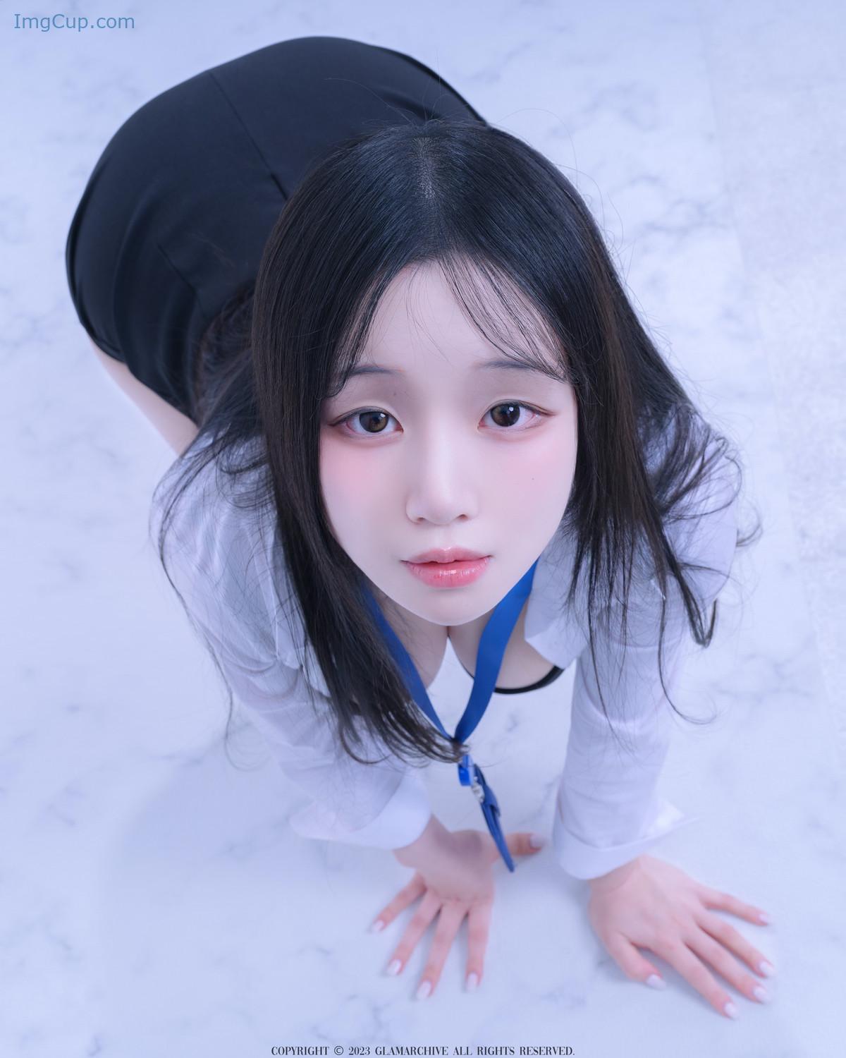 1720189950_17_WooU-우유-Glamarchive-Vol12-OFFICE-LOOK.jpg 1720189950 17 WooU 우유 Glamarchive Vol12 OFFICE LOOK