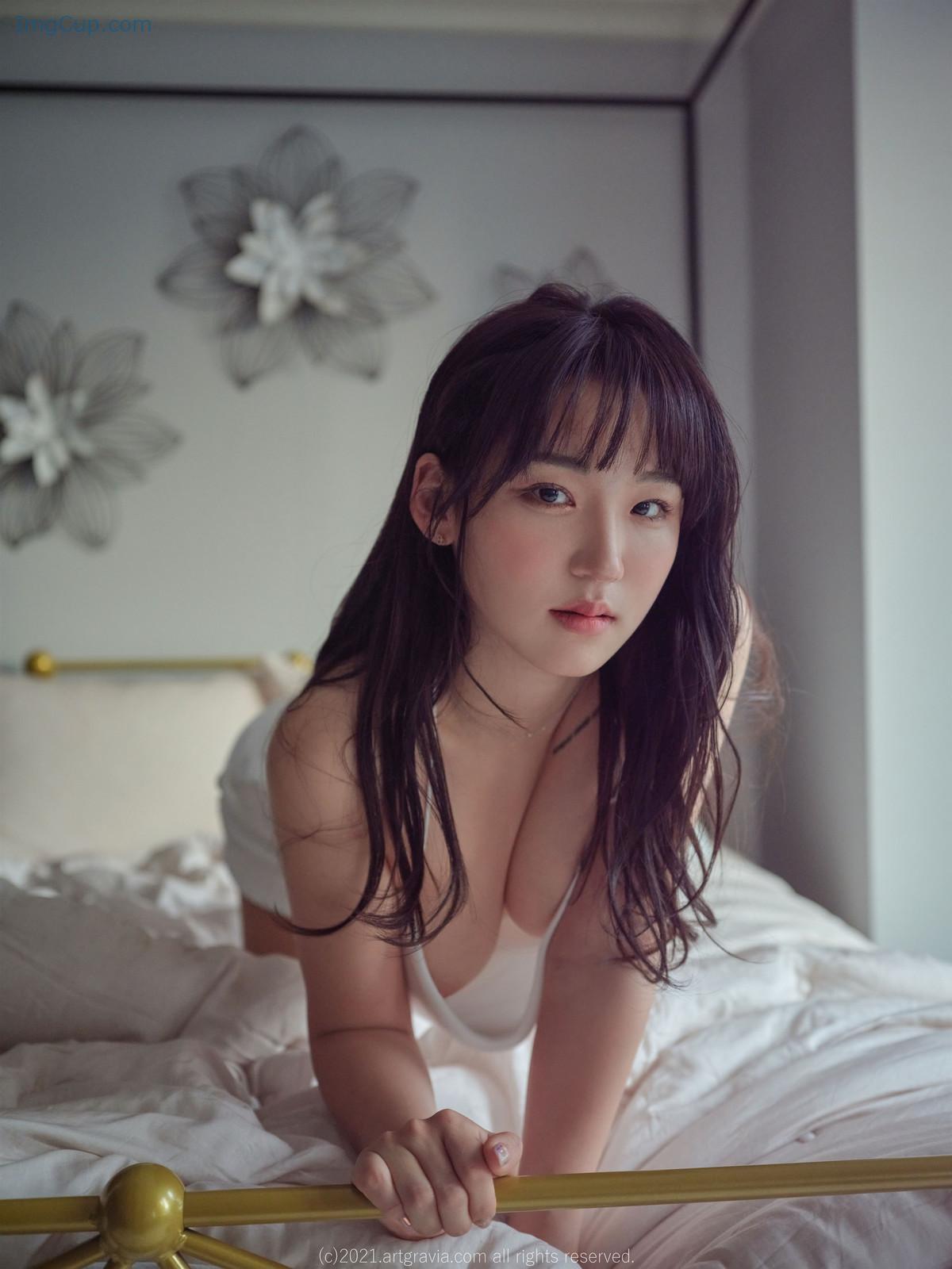 1720222435_615_Hendoong-혠둥이-ArtGravia-Vol356-Photobook-Set02.jpg 1720222435 615 Hendoong 혠둥이 ArtGravia Vol356 Photobook Set02