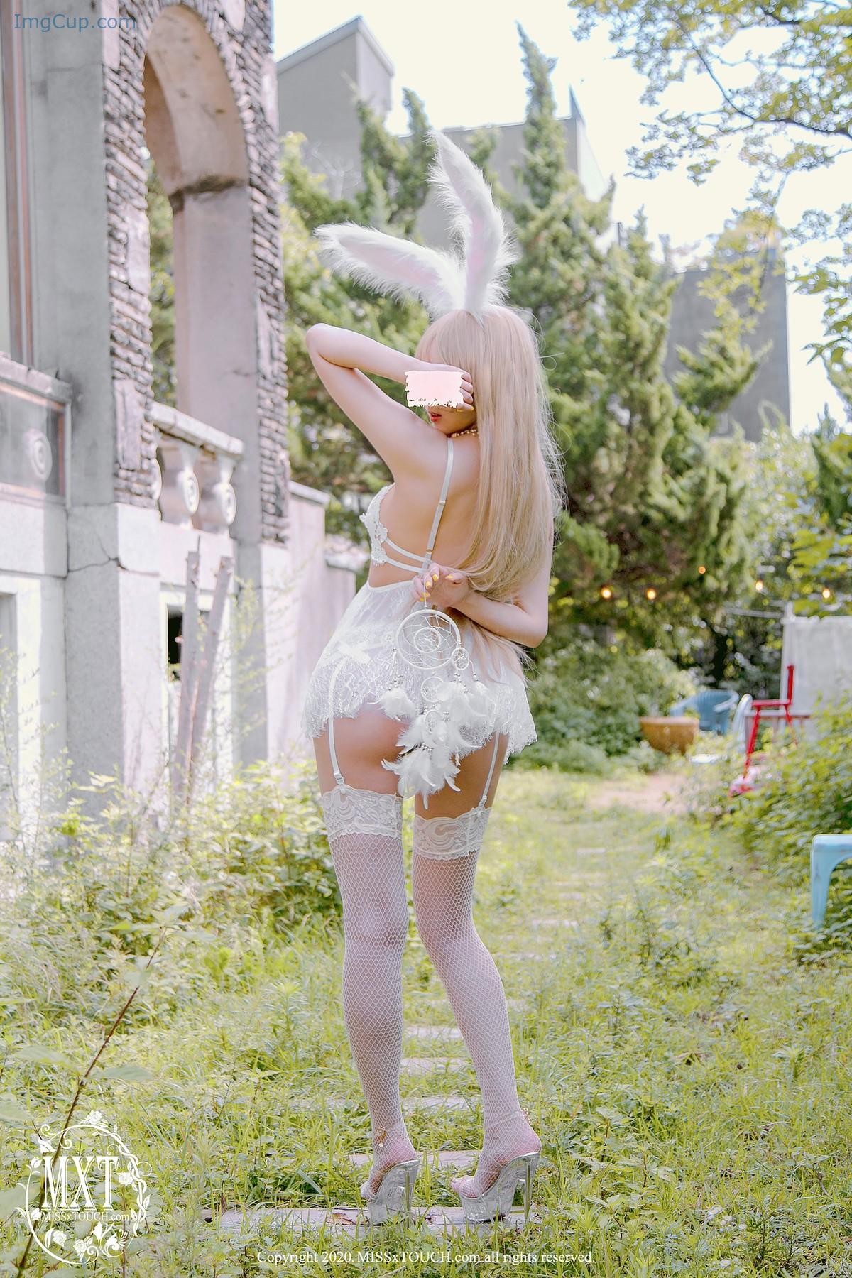 1720227948_498_Zanapam-자나팜-MISS-TOUCH-Vol05-Photobook.jpg 1720227948 498 Zanapam 자나팜 MISS TOUCH Vol05 Photobook