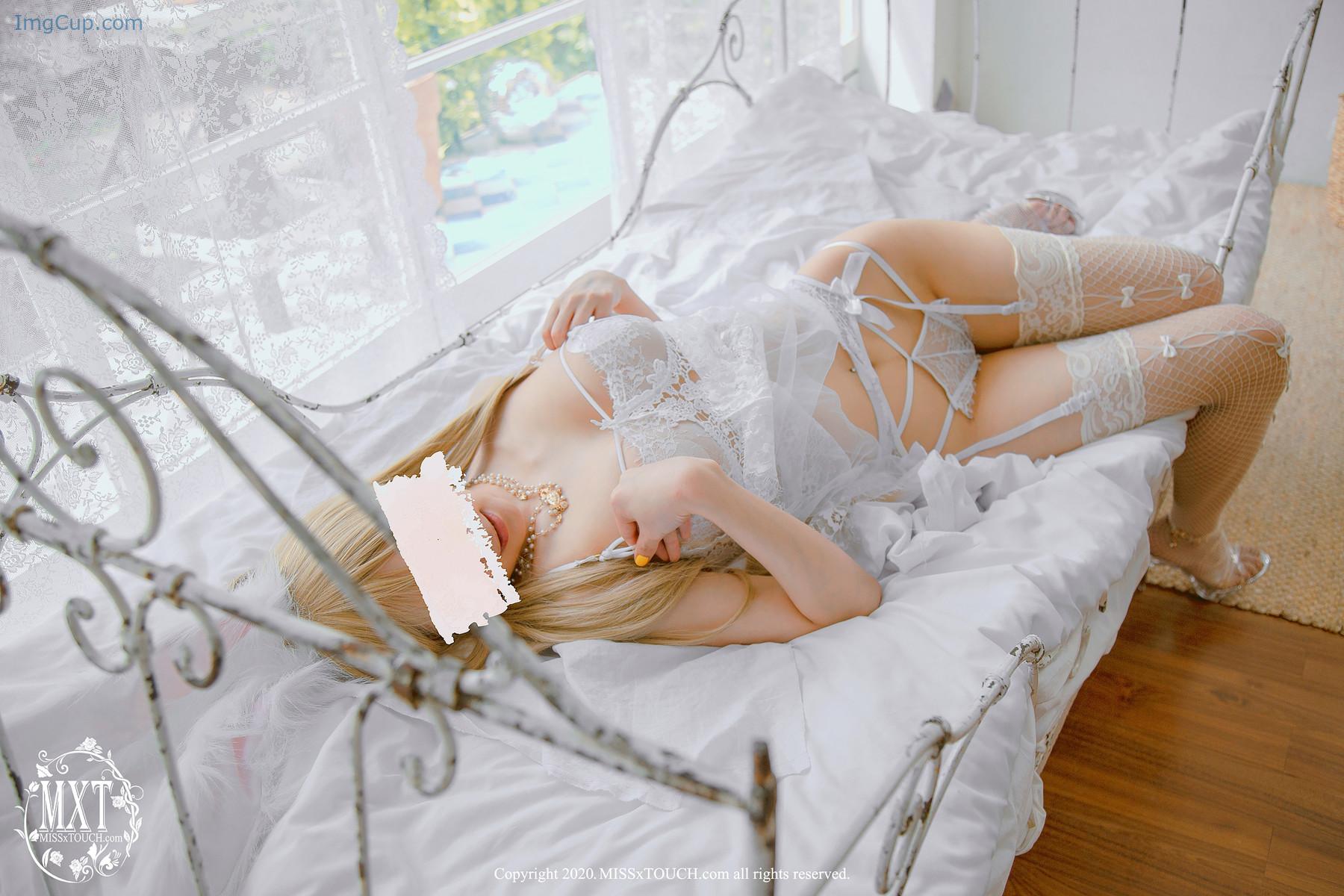 1720228059_358_Zanapam-자나팜-MISS-TOUCH-Vol05-Photobook.jpg 1720228059 358 Zanapam 자나팜 MISS TOUCH Vol05 Photobook