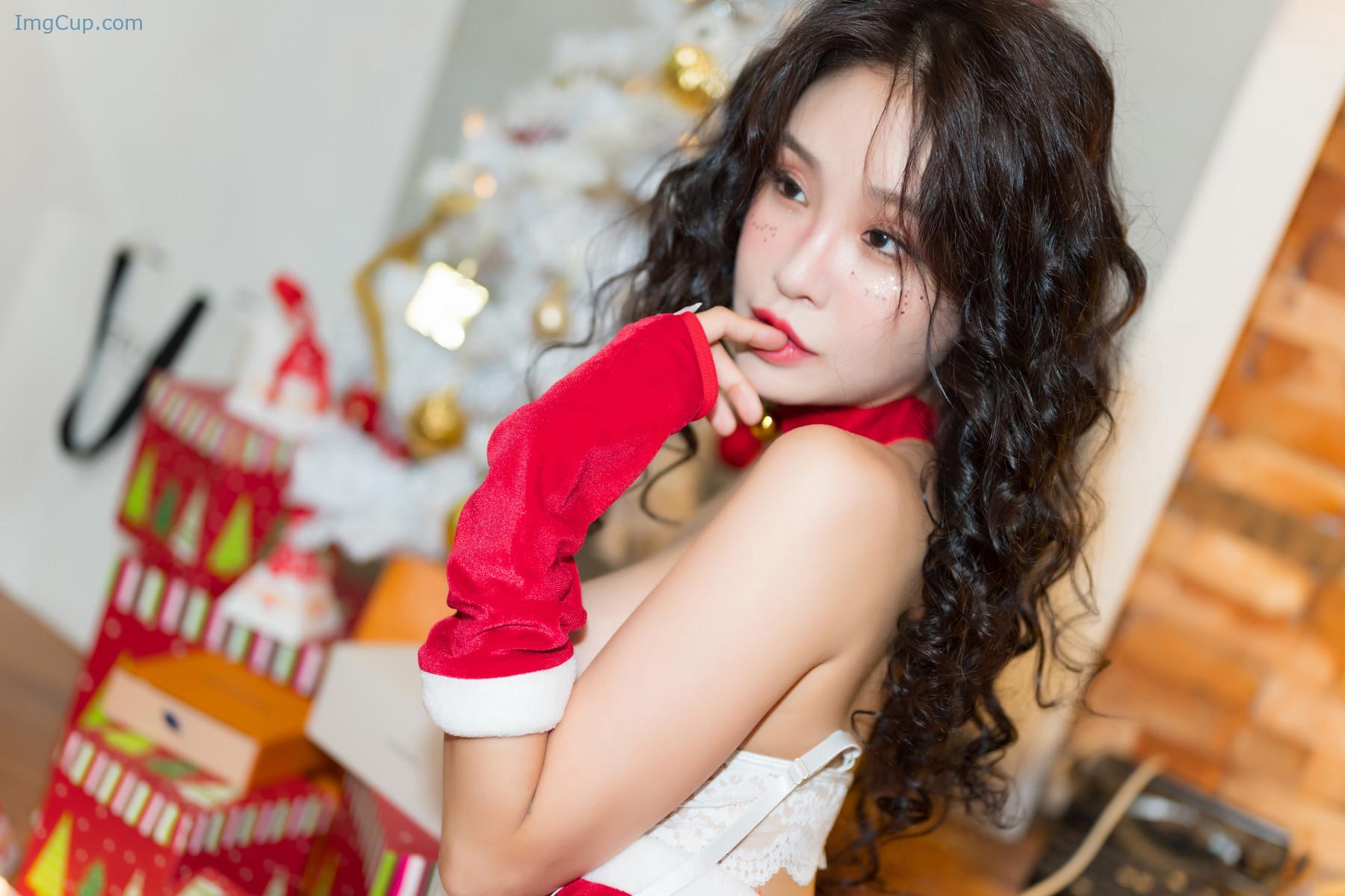 1720233295_581_Lee-Seol-이설-Photobook-Garden-Christmas-Set01.jpg 1720233295 581 Lee Seol 이설 Photobook Garden Christmas Set01
