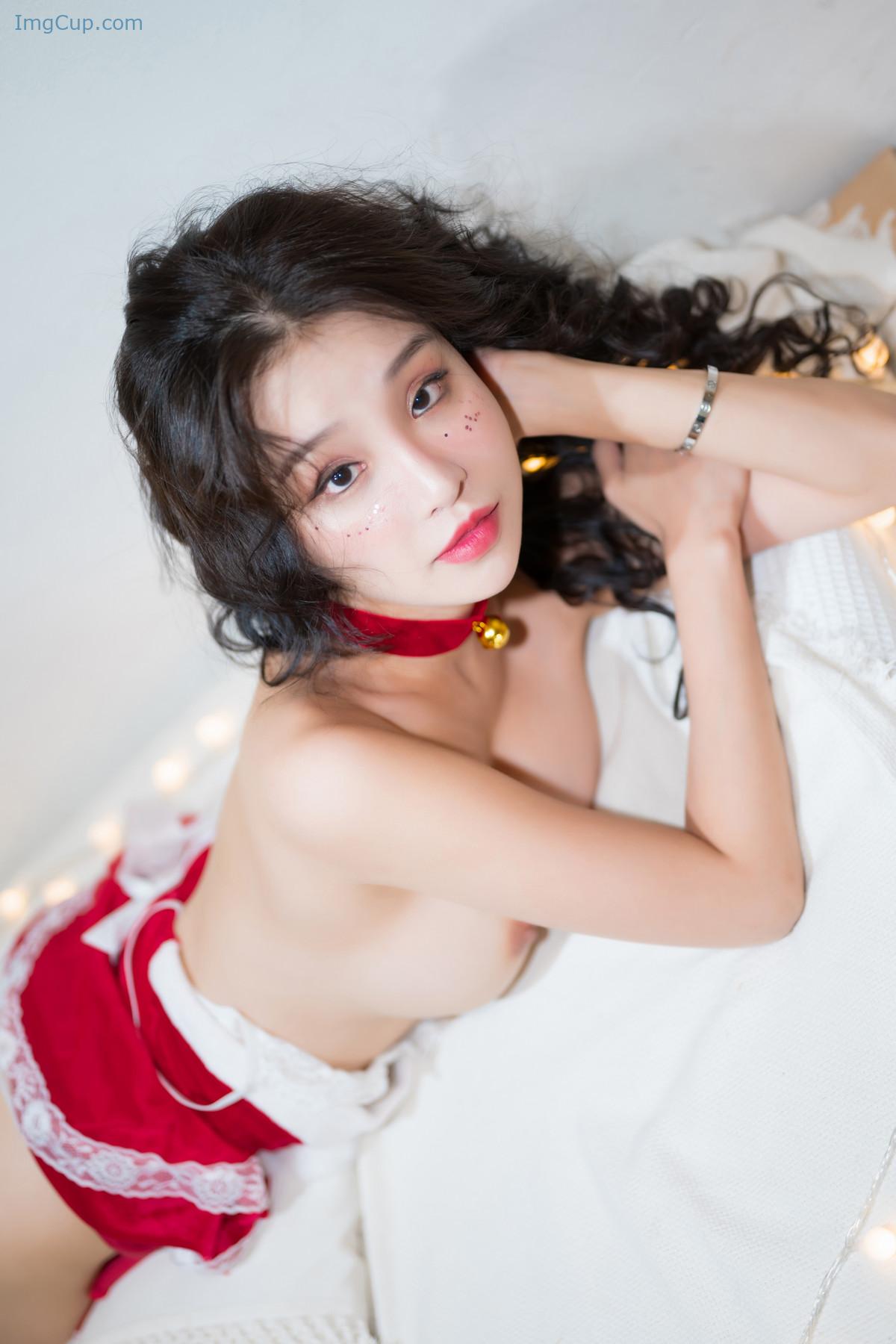 1720233318_733_Lee-Seol-이설-Photobook-Garden-Christmas-Set01.jpg 1720233318 733 Lee Seol 이설 Photobook Garden Christmas Set01