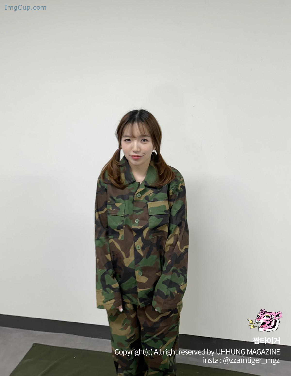 1720254211_836_Yoonvely-윤블리-UHHUNG-Magazine-Vol04-Milltary-Set01.jpg 1720254211 836 Yoonvely 윤블리 UHHUNG Magazine Vol04 Milltary Set01