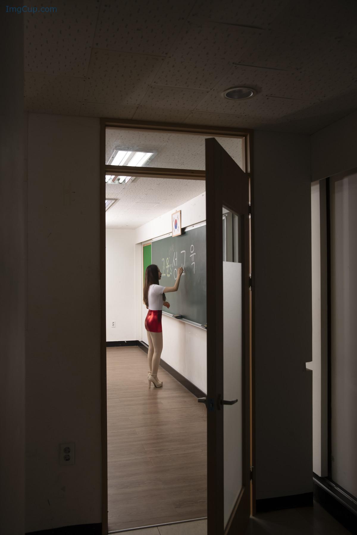 1720276227_385_LeeHa-이하-BUNNY-A-Fuxx-Teacher-S3-Brainwashed-Teacher-Set01.jpg 1720276227 385 LeeHa 이하 BUNNY A Fuxx Teacher S3 Brainwashed Teacher Set01