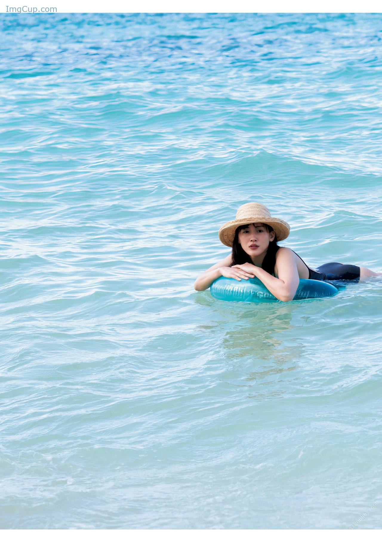 1720403600_579_Haruka-Ayase-绫濑遥-写真集-ハルカノイセカイ-02-Set03.jpeg 1720403600 579 Haruka Ayase 绫濑遥 写真集 ハルカノイセカイ 02 Set03