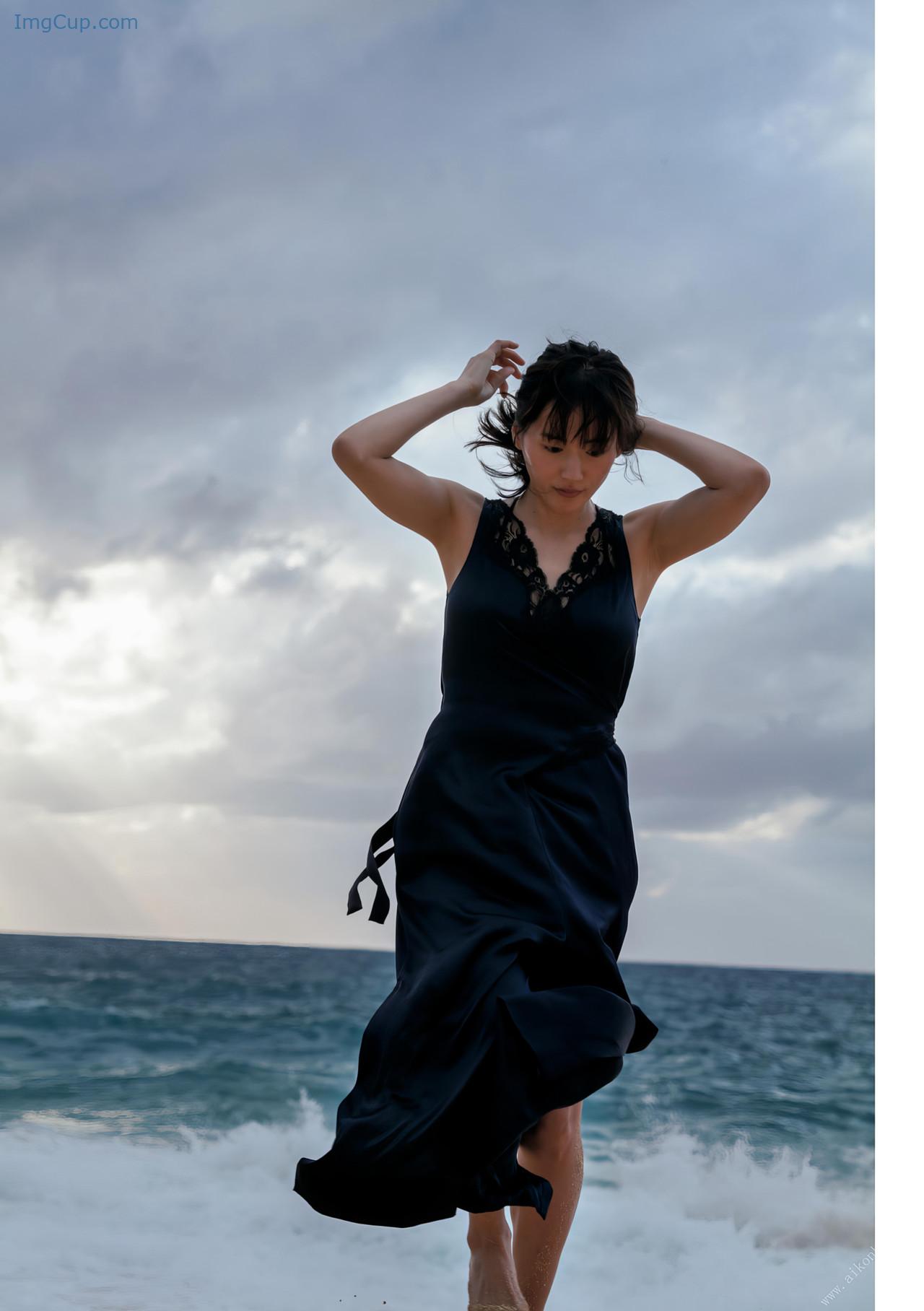 1720403606_236_Haruka-Ayase-绫濑遥-写真集-ハルカノイセカイ-02-Set03.jpeg 1720403606 236 Haruka Ayase 绫濑遥 写真集 ハルカノイセカイ 02 Set03