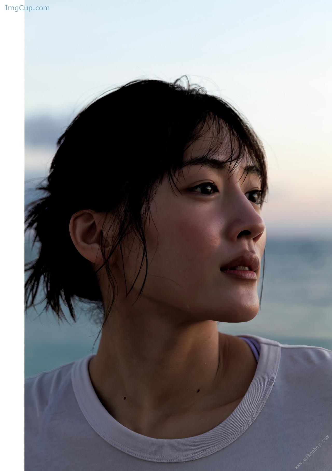 1720403638_590_Haruka-Ayase-绫濑遥-写真集-ハルカノイセカイ-02-Set03.jpeg 1720403638 590 Haruka Ayase 绫濑遥 写真集 ハルカノイセカイ 02 Set03