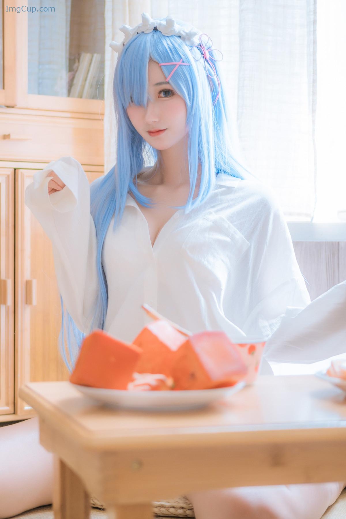 1720562981_593_Cosplay-羽生三未图集-蕾姆.jpg 1720562981 593 Cosplay 羽生三未图集 蕾姆