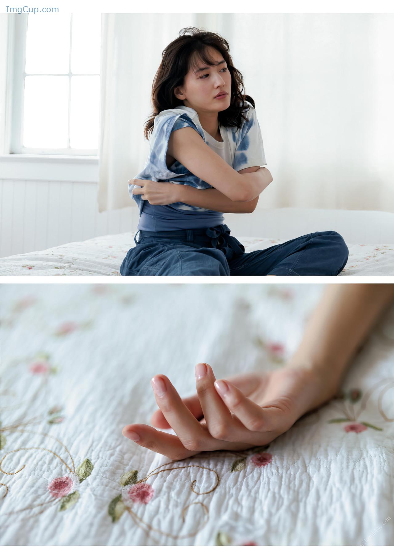 1720630973_345_Haruka-Ayase-绫濑遥-写真集-ハルカノイセカイ-02-Set02.jpeg 1720630973 345 Haruka Ayase 绫濑遥 写真集 ハルカノイセカイ 02 Set02