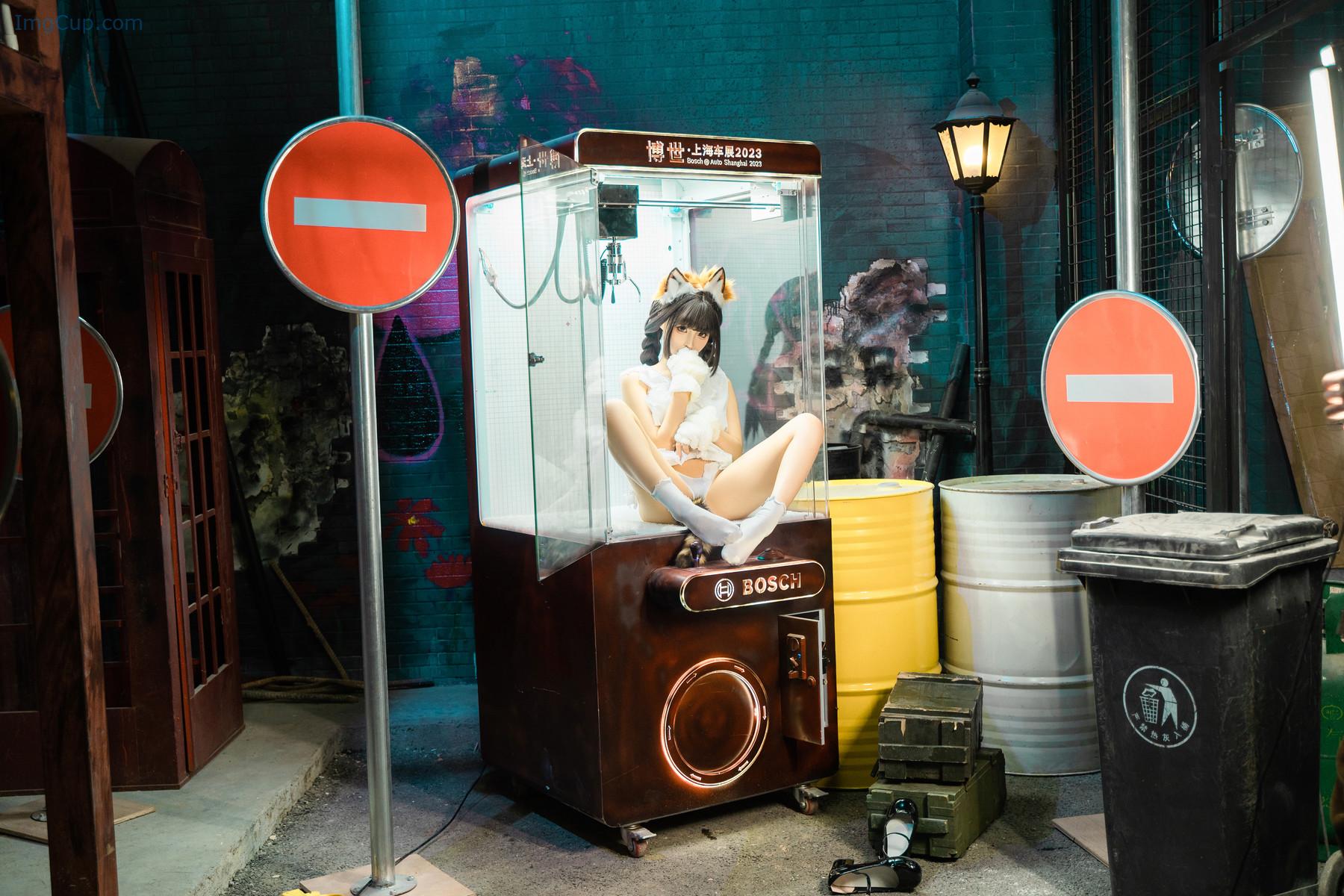 1720790351_679_Cosplay-蠢沫沫Chunmomo-娃娃机-Set01.jpg 1720790351 679 Cosplay 蠢沫沫Chunmomo 娃娃机 Set01