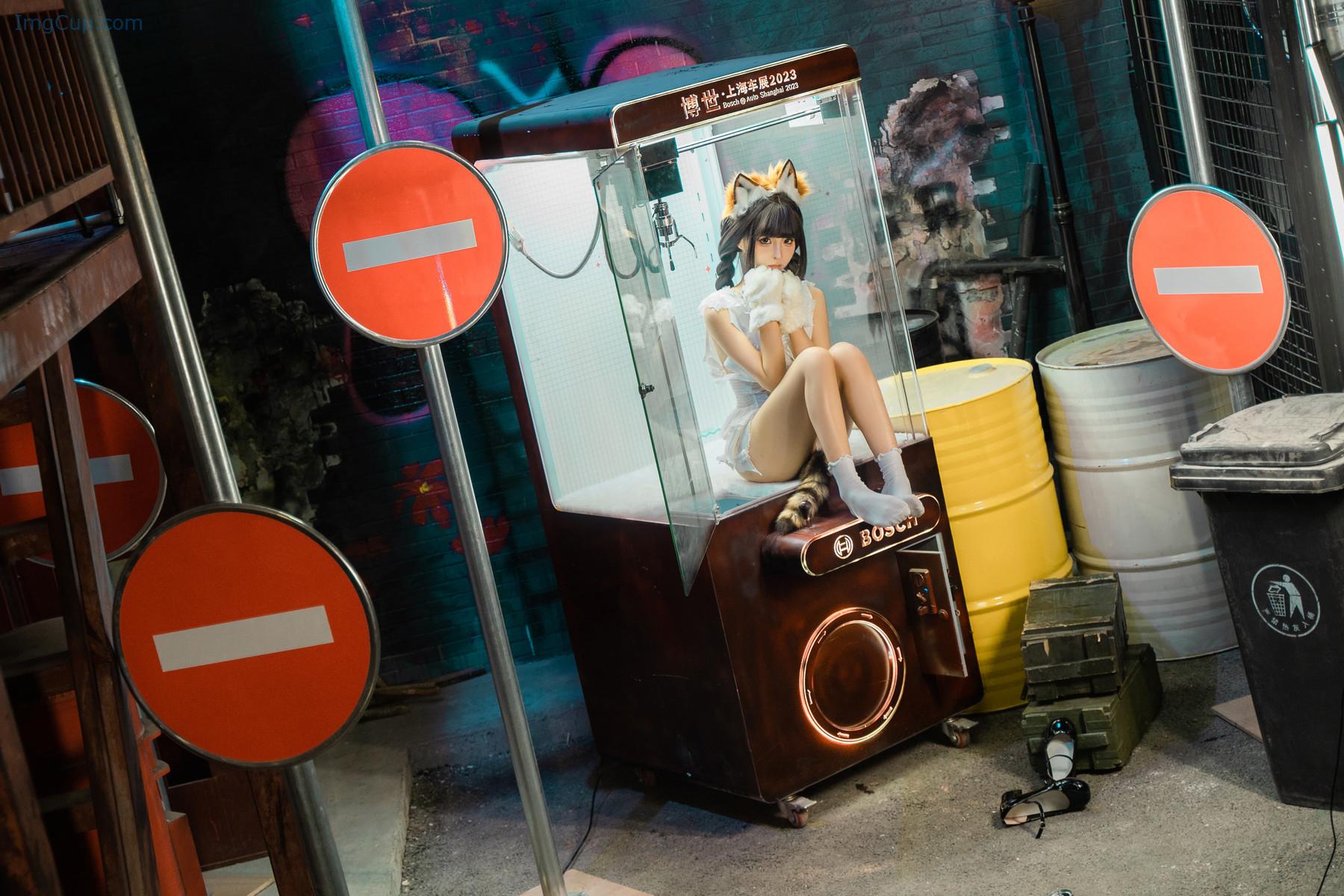 1720790354_580_Cosplay-蠢沫沫Chunmomo-娃娃机-Set01.jpg 1720790354 580 Cosplay 蠢沫沫Chunmomo 娃娃机 Set01