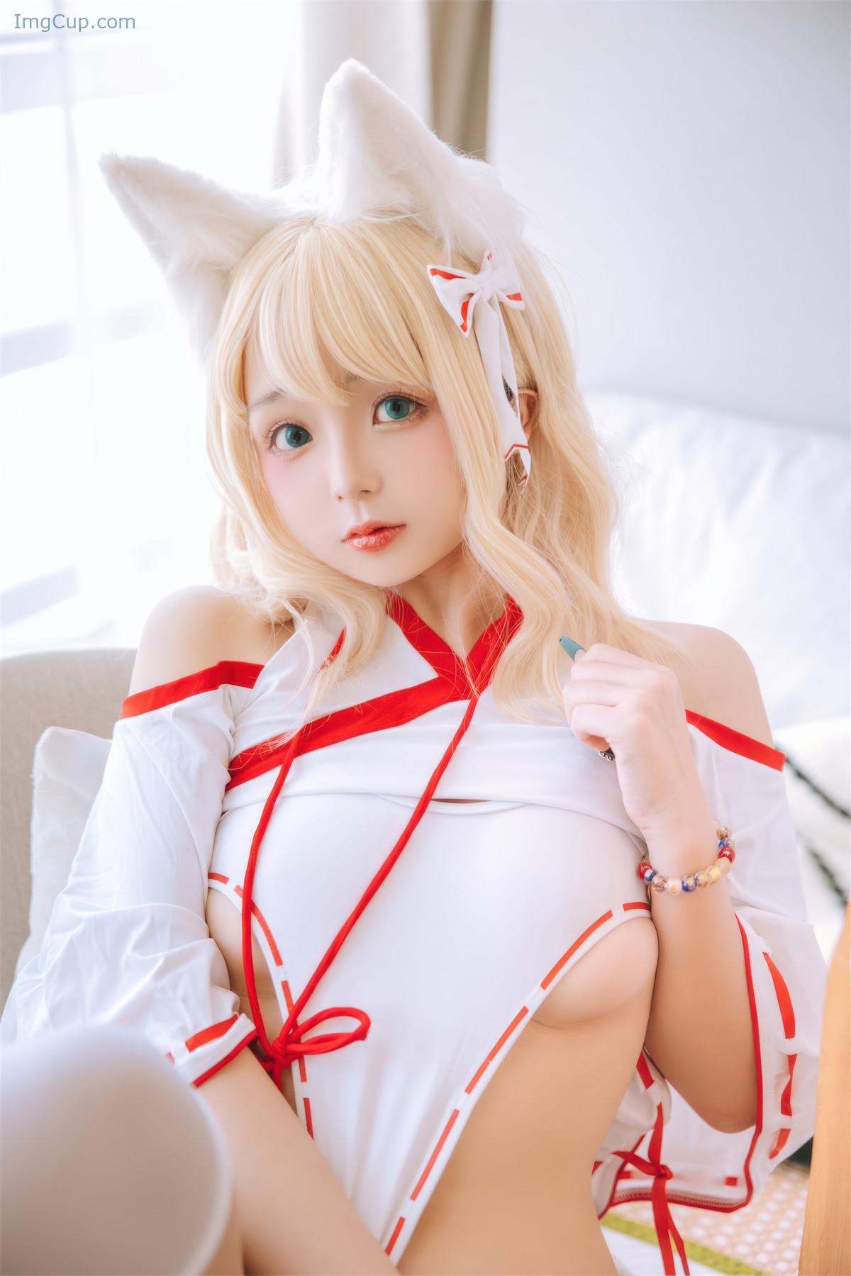 1720804829_743_Cosplay-Rinaijiao日奈娇-小狐狸巫女.jpg 1720804829 743 Cosplay Rinaijiao日奈娇 小狐狸巫女