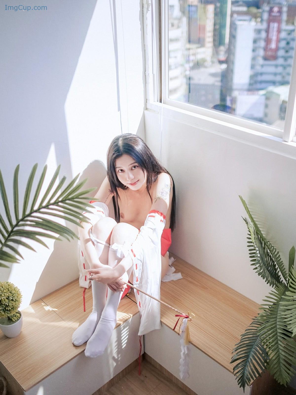 1720916911_156_卡洛琳-巫女裸身除魔日記-Set02.jpg 1720916911 156 卡洛琳 巫女裸身除魔日記 Set02