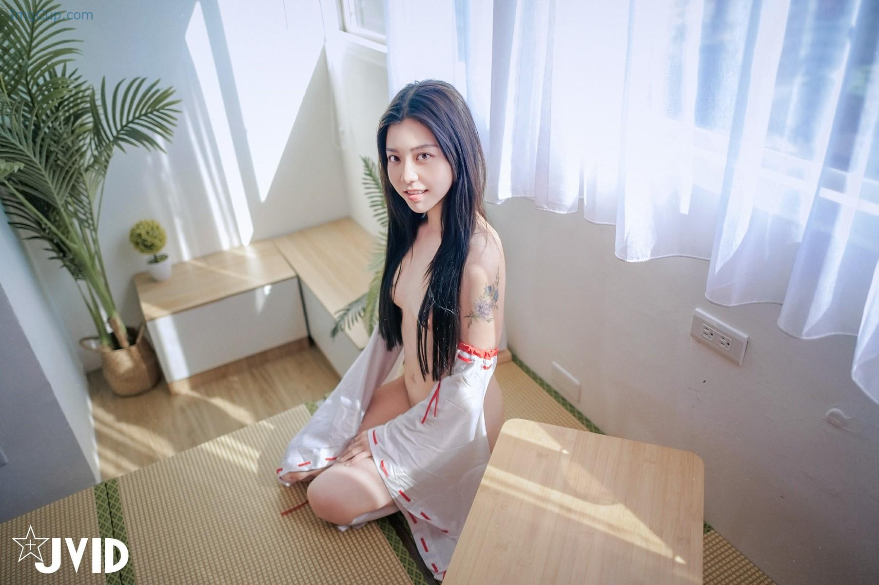 1721025388_5_卡洛琳-巫女裸身除魔日記-Set01.jpg 1721025388 5 卡洛琳 巫女裸身除魔日記 Set01