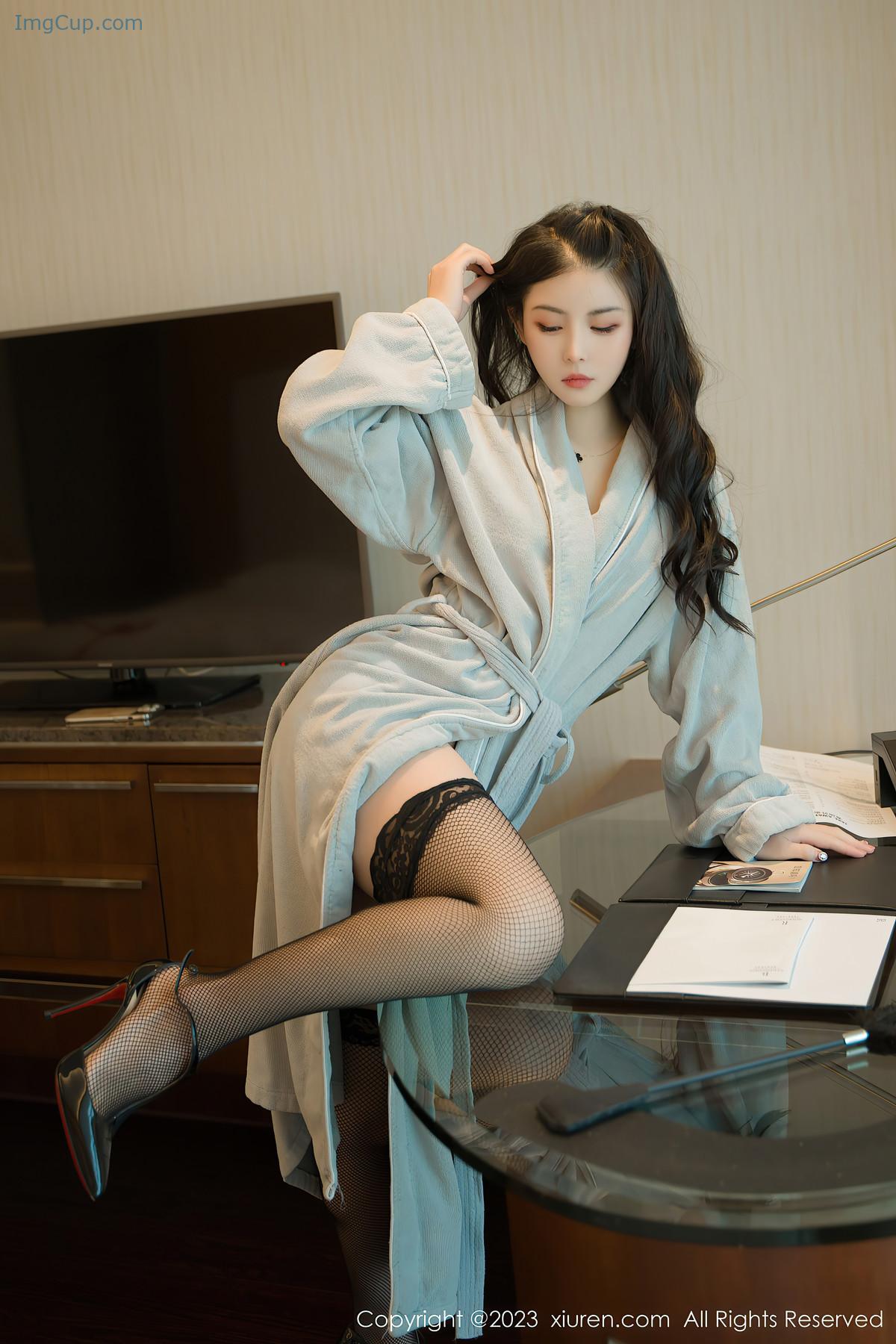 1721206136_781_XiuRen秀人网-NO7107-柒喜小baby.jpg 1721206136 781 XiuRen秀人网 NO7107 柒喜小baby