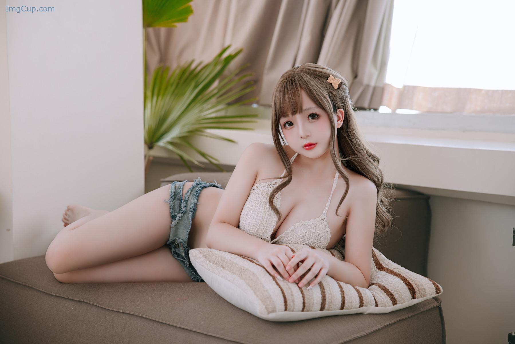 1721426621_580_Cosplay-Rinaijiao日奈娇-度假-Set02.jpg 1721426621 580 Cosplay Rinaijiao日奈娇 度假 Set02