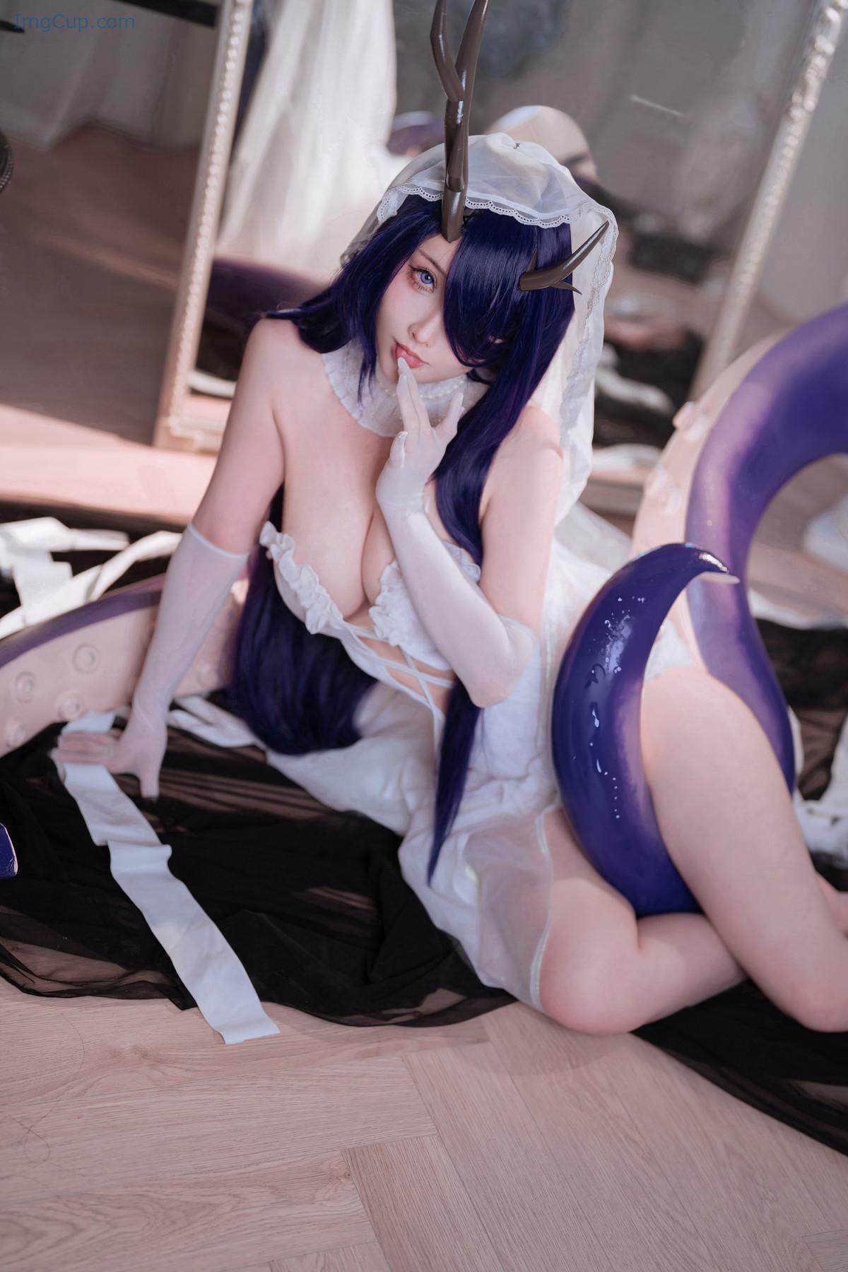 1721441077_354_Cosplay-Rioko凉凉子-碧蓝航线-金鹿号.jpg 1721441077 354 Cosplay Rioko凉凉子 碧蓝航线 金鹿号