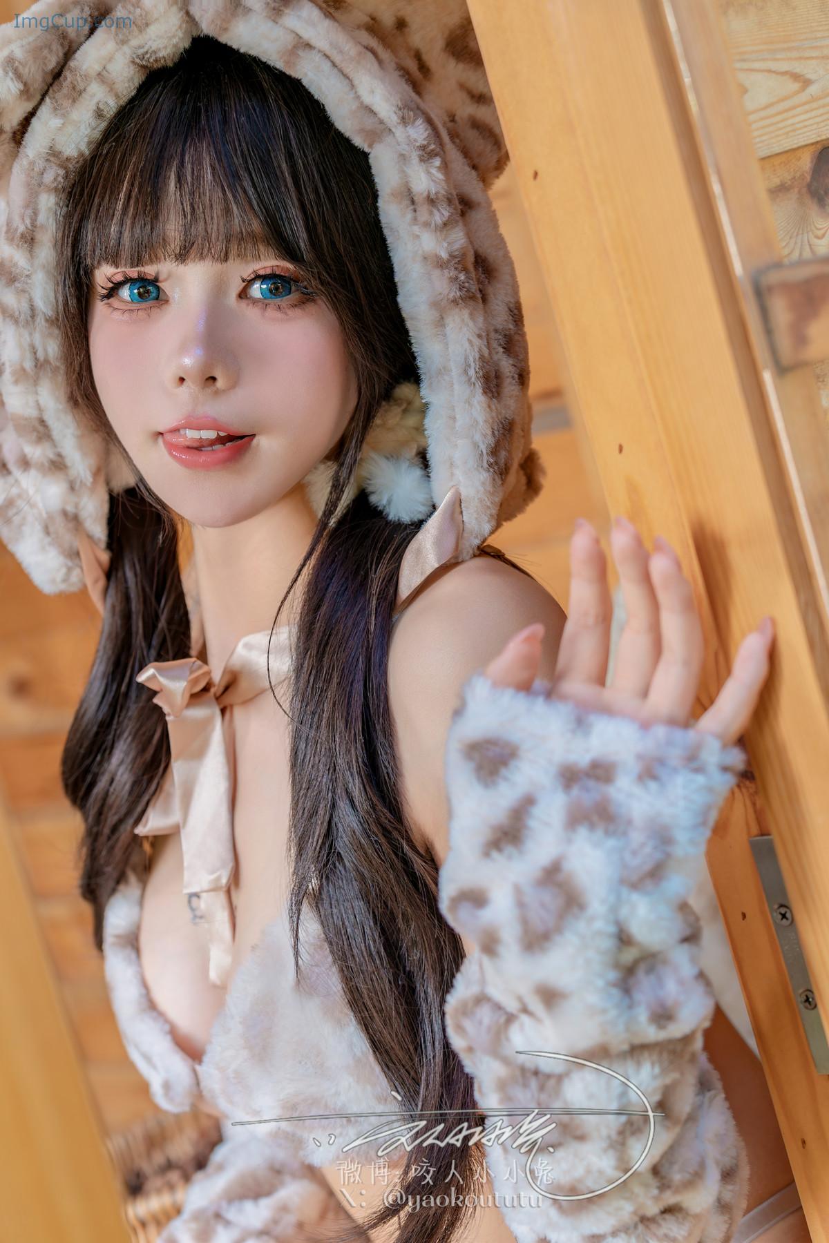 1721701439_598_Cosplay-黏黏团子兔-豹猫嗷呜-Set01.jpg 1721701439 598 Cosplay 黏黏团子兔 豹猫嗷呜 Set01