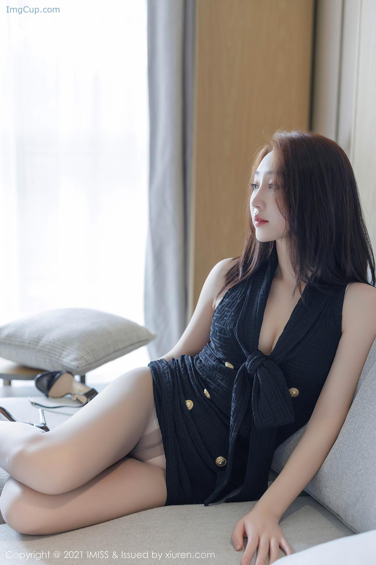 1721856692_564_IMiss爱蜜社-Vol751-九月生.jpg 1721856692 564 IMiss爱蜜社 Vol751 九月生