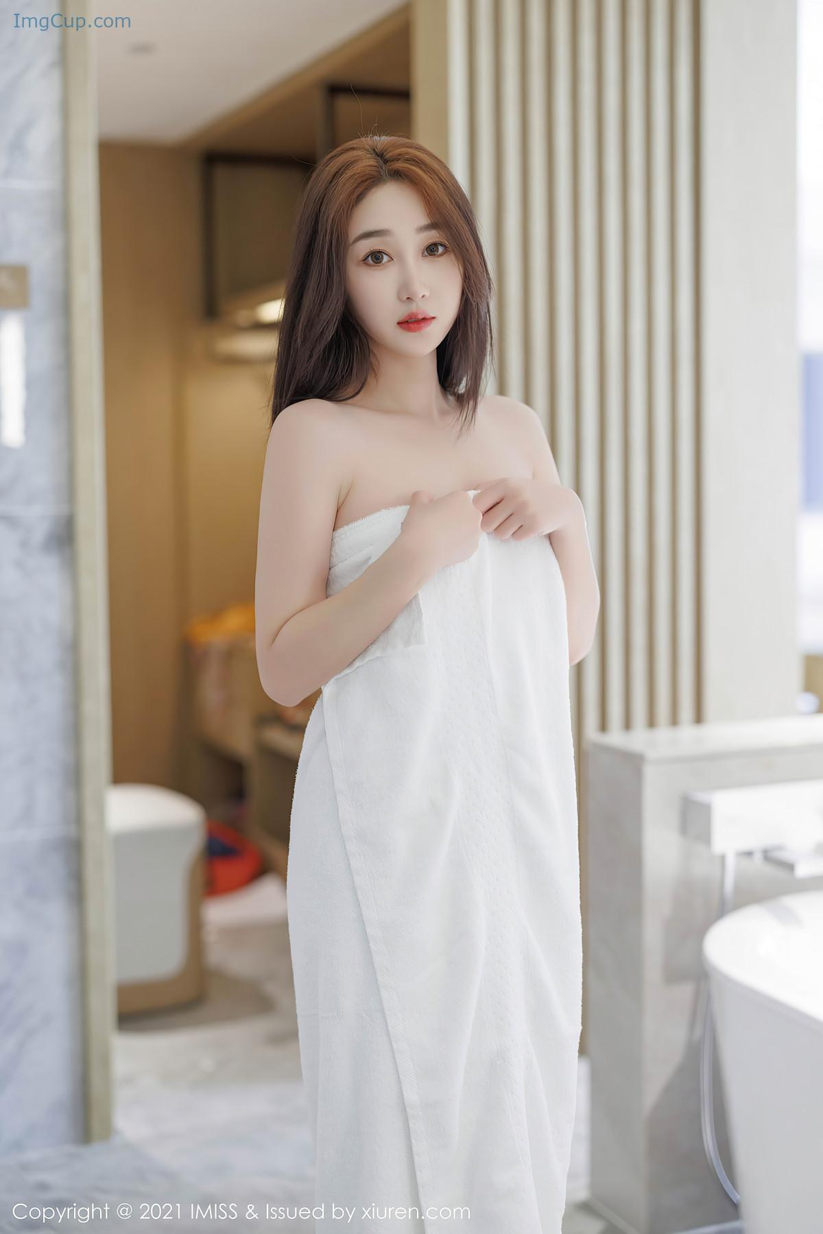 1721856709_690_IMiss爱蜜社-Vol751-九月生.jpg 1721856709 690 IMiss爱蜜社 Vol751 九月生