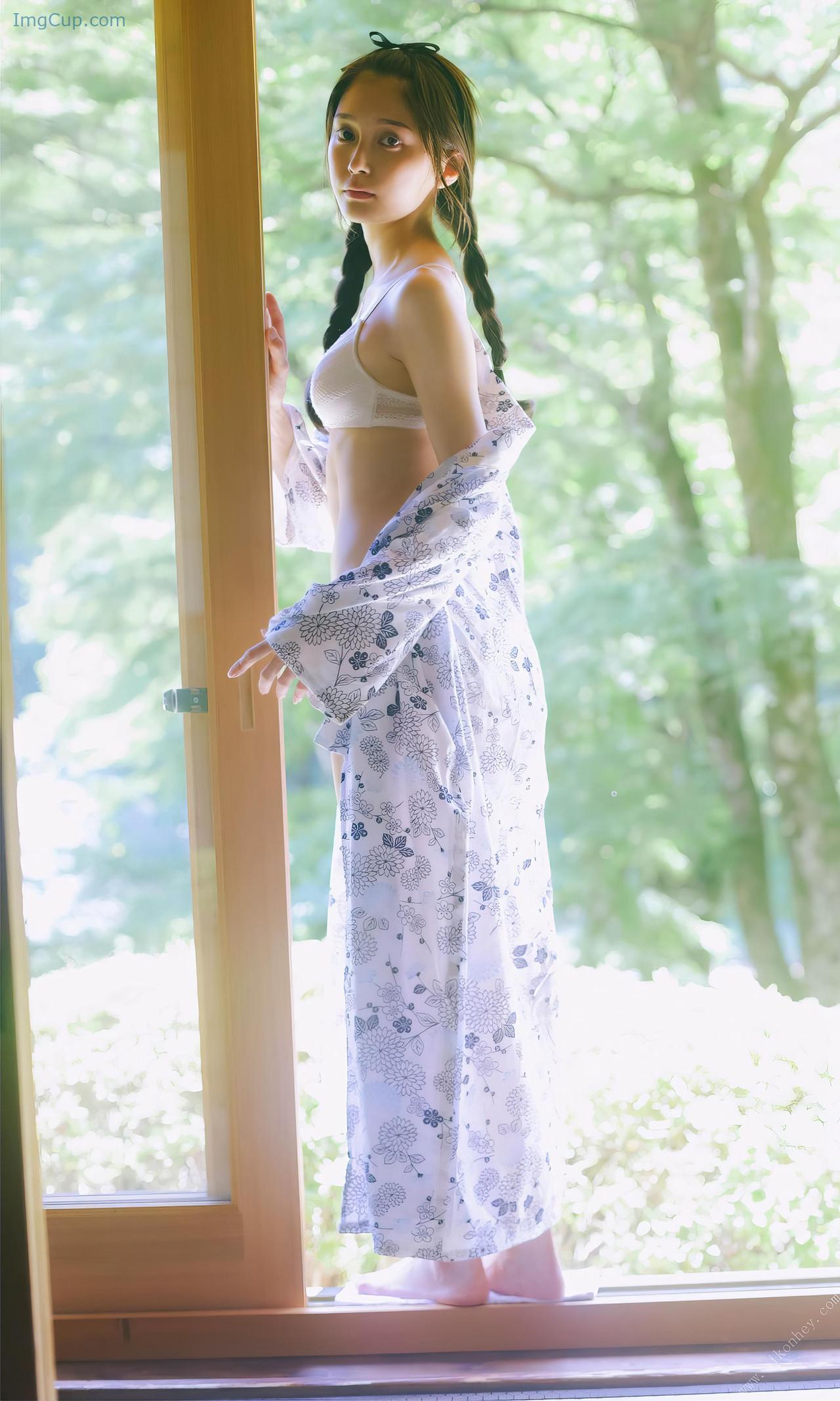 1721868901_297_Rina-Koyama-小山璃奈-週プレ-Photo-Book-「紅い花」-Set01.jpeg 1721868901 297 Rina Koyama 小山璃奈 週プレ Photo Book 「紅い花」 Set01