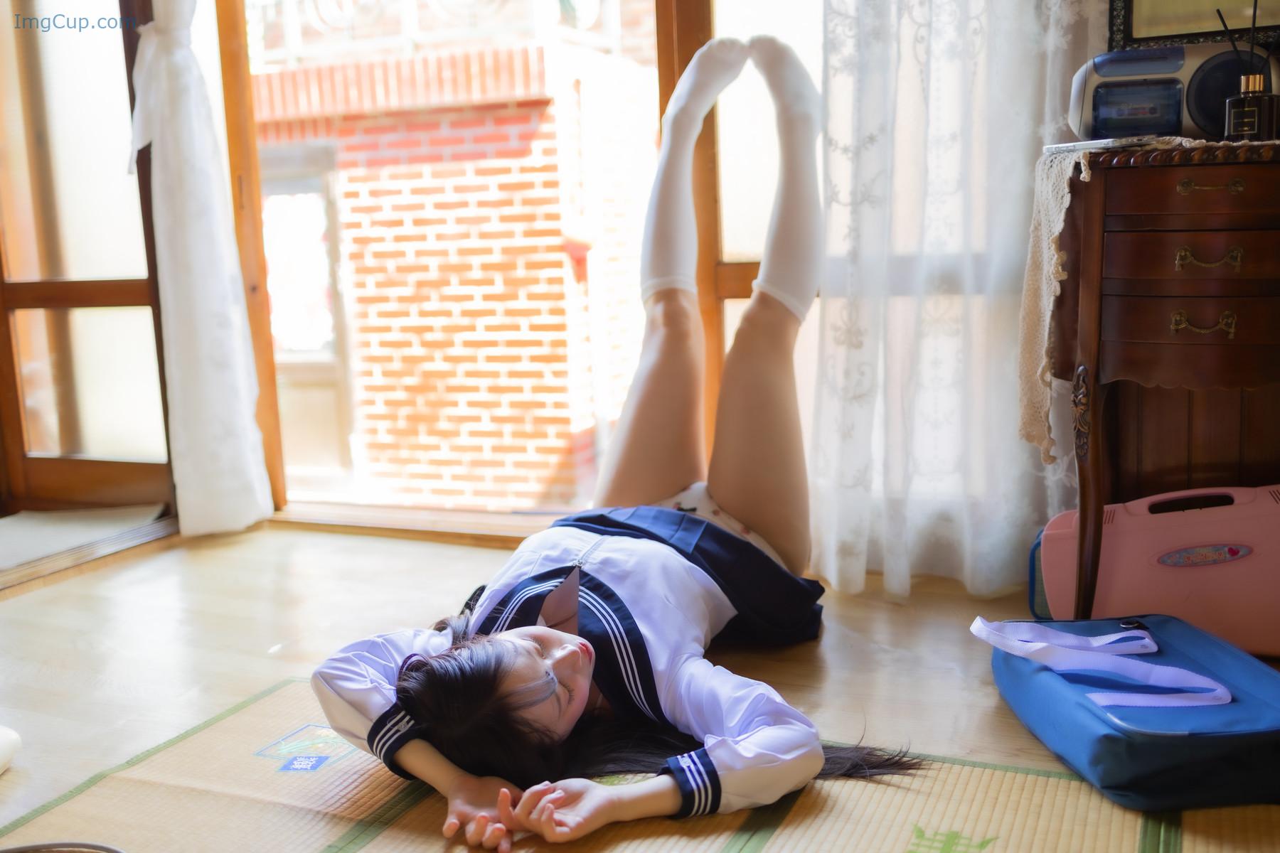 1721978402_226_Myua-뮤아-Web-Photo-Book-Vol01-Summer-Set01.jpg 1721978402 226 Myua 뮤아 Web Photo Book Vol01 Summer Set01