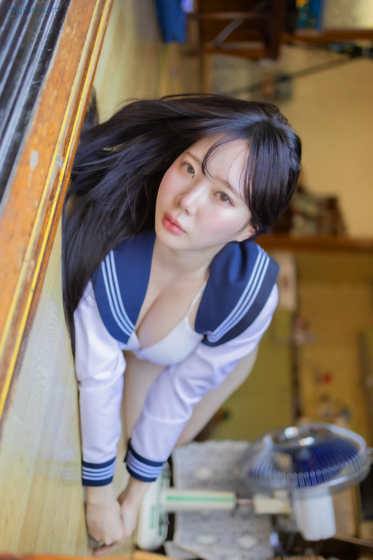 1721978454_431_Myua-뮤아-Web-Photo-Book-Vol01-Summer-Set01.jpg 1721978454 431 Myua 뮤아 Web Photo Book Vol01 Summer Set01