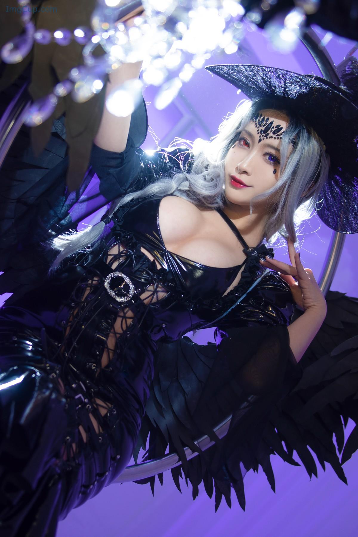 1722323328_471_Cosplay-洛璃LLSAMA-魔女莉莉丝-Set01.jpg 1722323328 471 Cosplay 洛璃LoLiSAMA 魔女莉莉丝 Set01