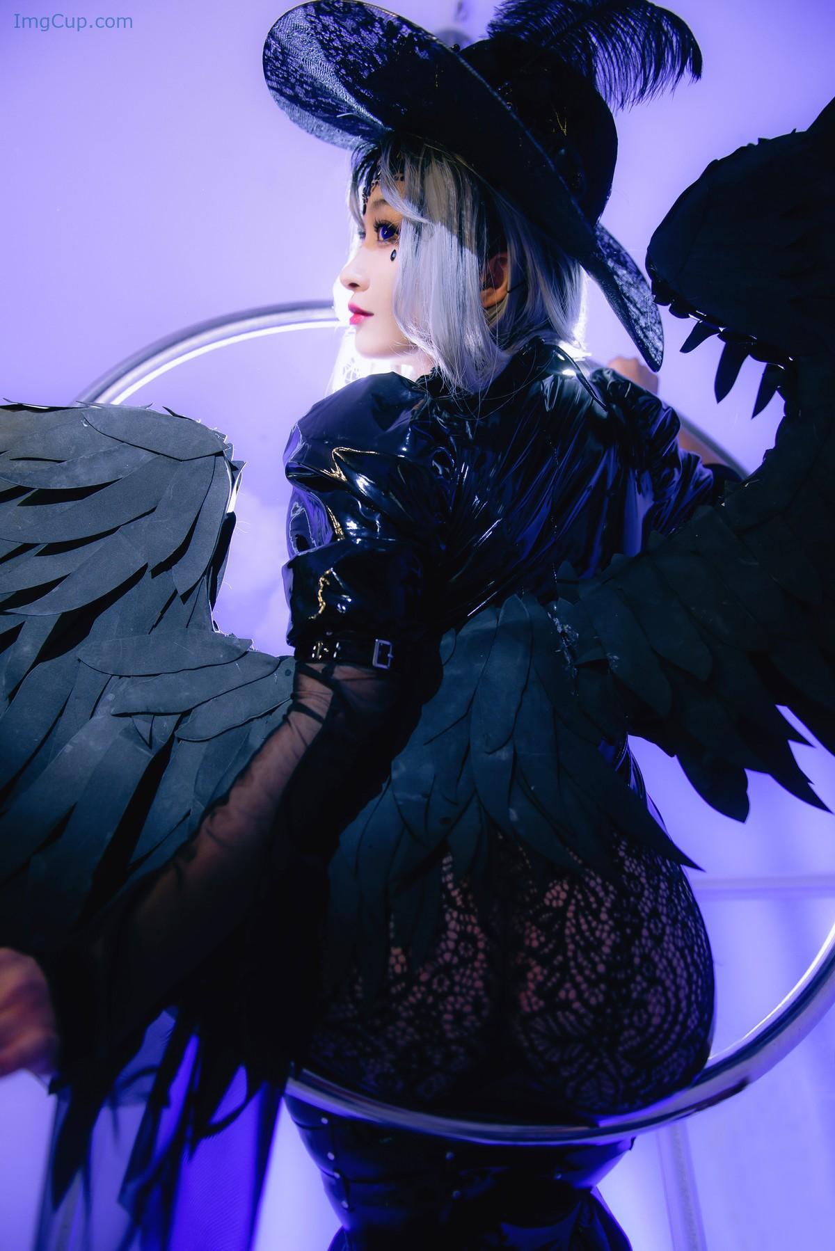 1722323342_536_Cosplay-洛璃LLSAMA-魔女莉莉丝-Set01.jpg 1722323342 536 Cosplay 洛璃LoLiSAMA 魔女莉莉丝 Set01