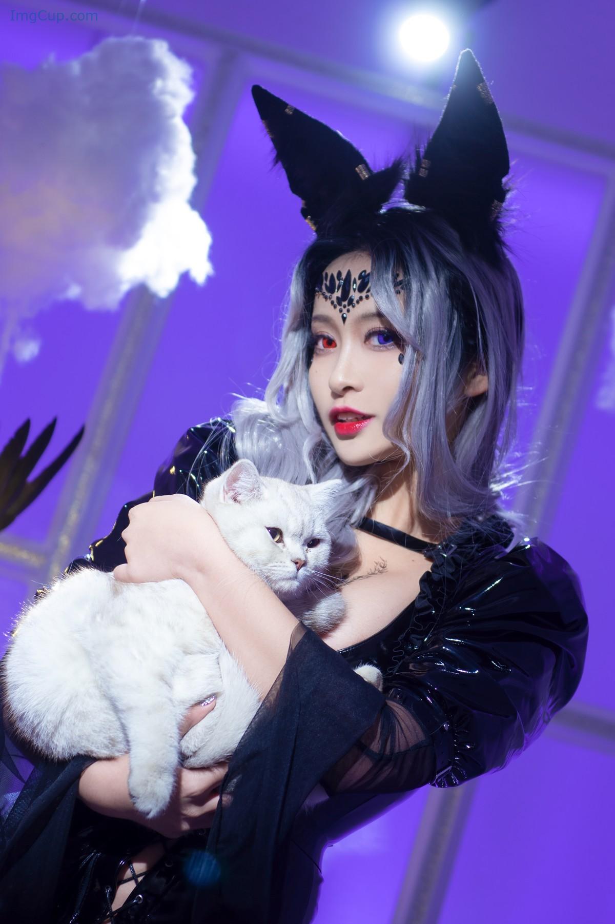 1722410095_431_Cosplay-洛璃LLSAMA-魔女莉莉丝-Set02.jpg 1722410095 431 Cosplay 洛璃LoLiSAMA 魔女莉莉丝 Set02