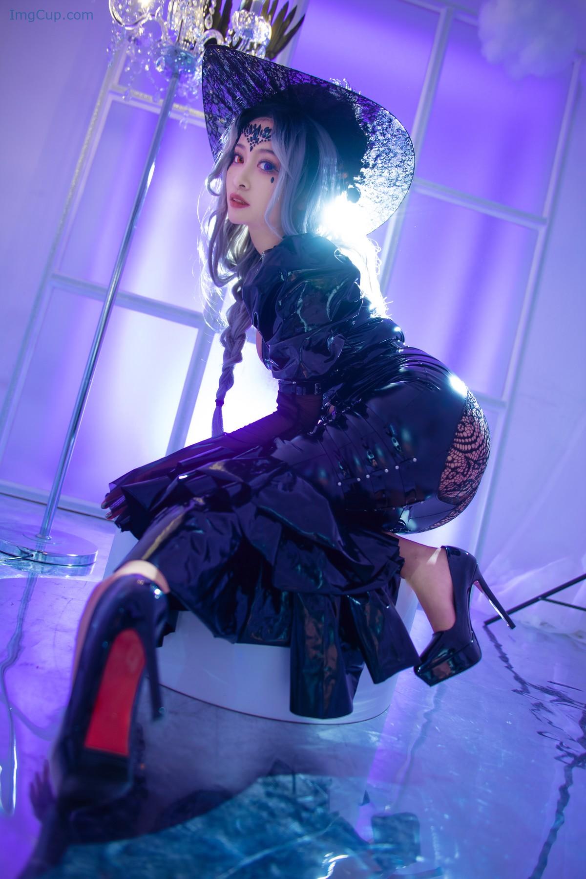 1722410108_850_Cosplay-洛璃LLSAMA-魔女莉莉丝-Set02.jpg 1722410108 850 Cosplay 洛璃LoLiSAMA 魔女莉莉丝 Set02
