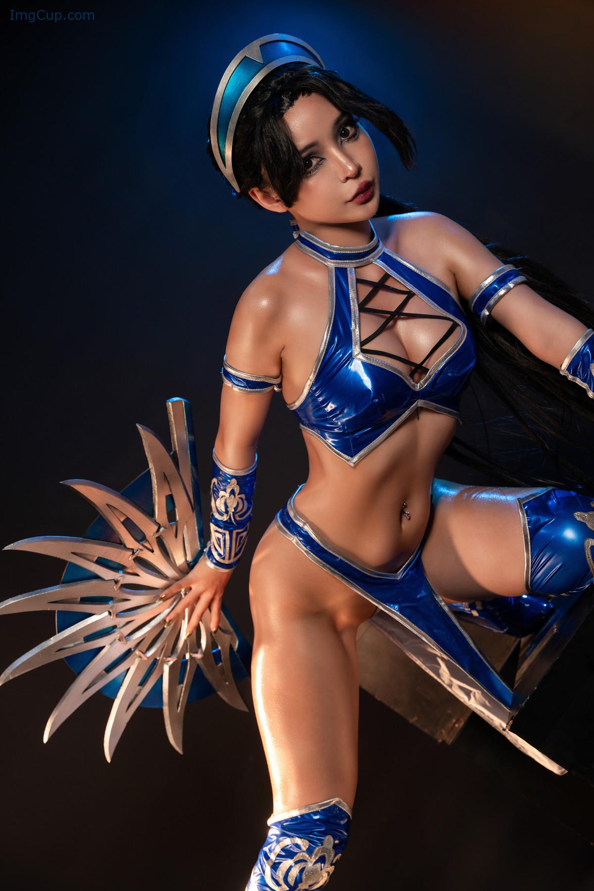 Cosplay-UmekoJ-Kitana-Mortal-Kombat-Set01.jpg Cosplay UmekoJ Kitana Mortal Kombat Set01