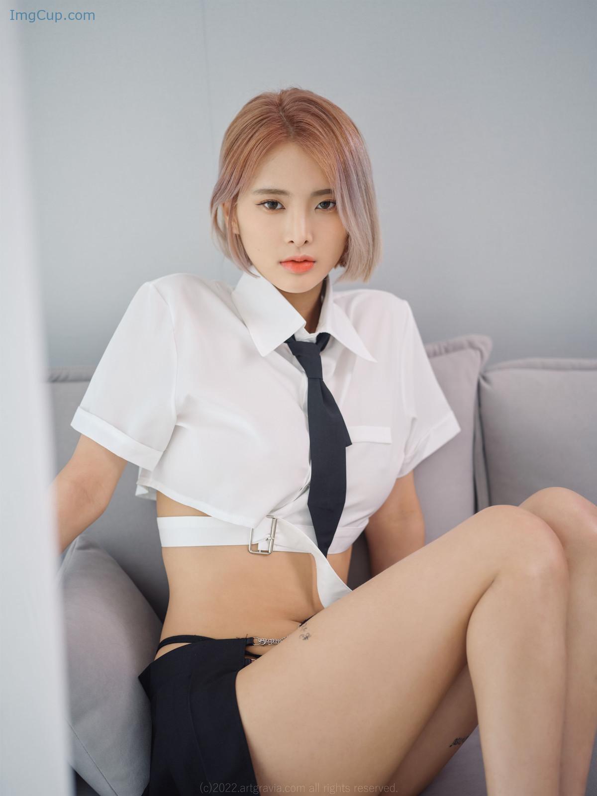 Kim-Hyoyeon-김효연-ArtGravia-Vol378-Photobook-Set03.jpg Kim Hyoyeon 김효연 ArtGravia Vol378 Photobook Set03