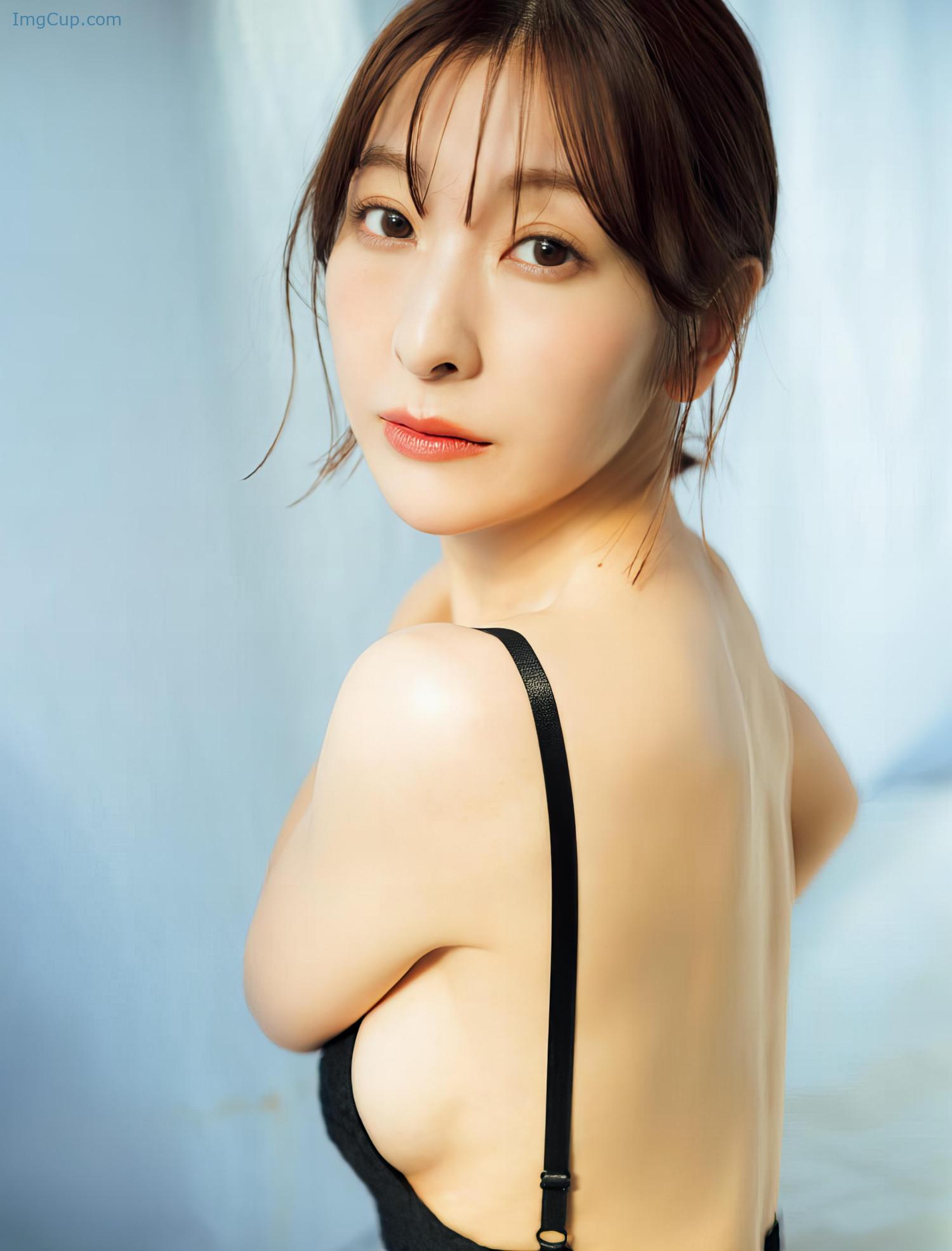 Narumi-Itano-板野成美-FRIDAY-20240628-フライデー-2024年6月28日号.jpeg Narumi Itano 板野成美 FRIDAY 20240628 フライデー 2024年6月28日号