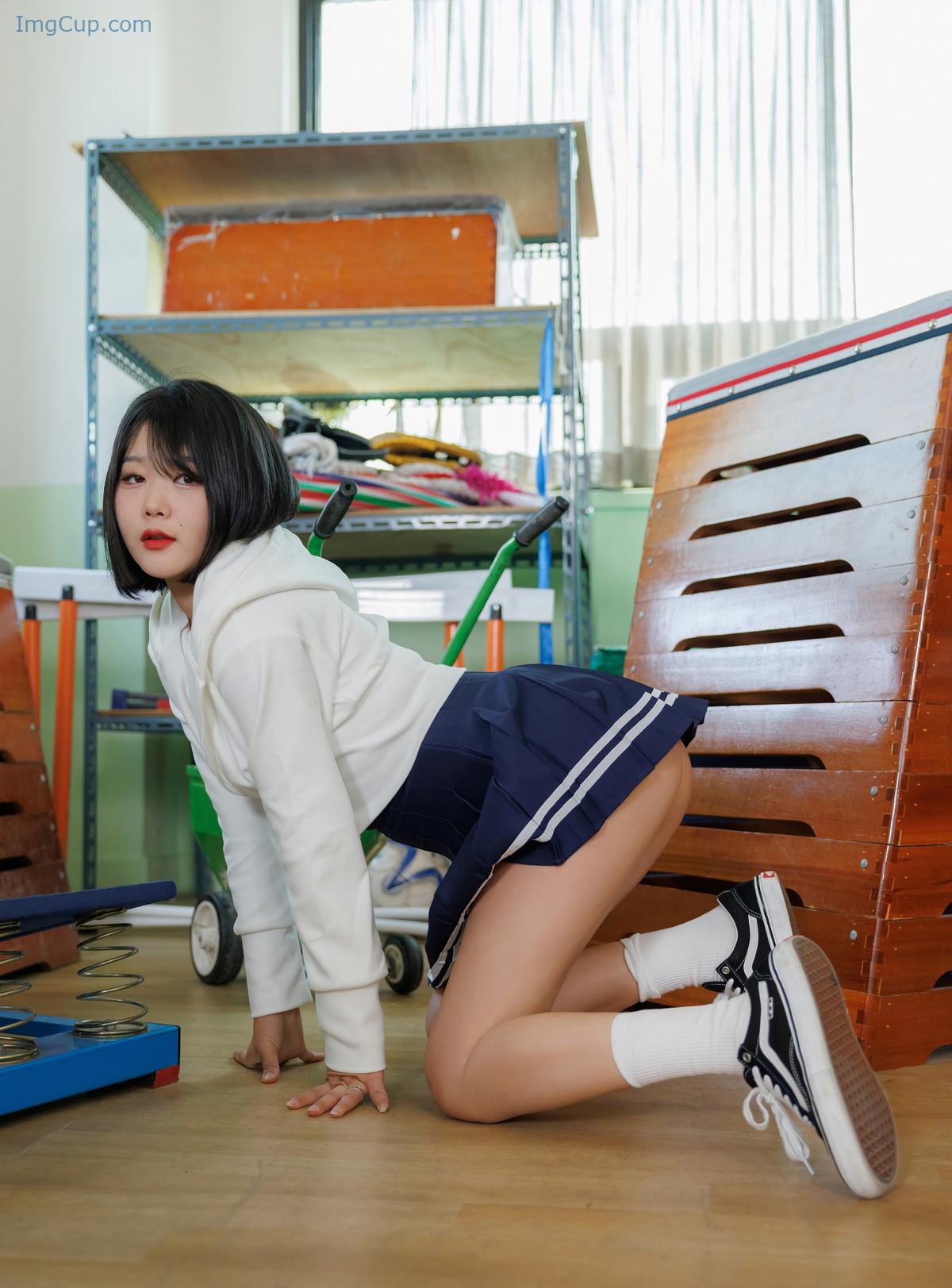 ZIAKwon-권지아-Ready-Photobook-Vol02-School-Girl-Set01.jpg ZIAKwon 권지아 Ready Photobook Vol02 School Girl Set01