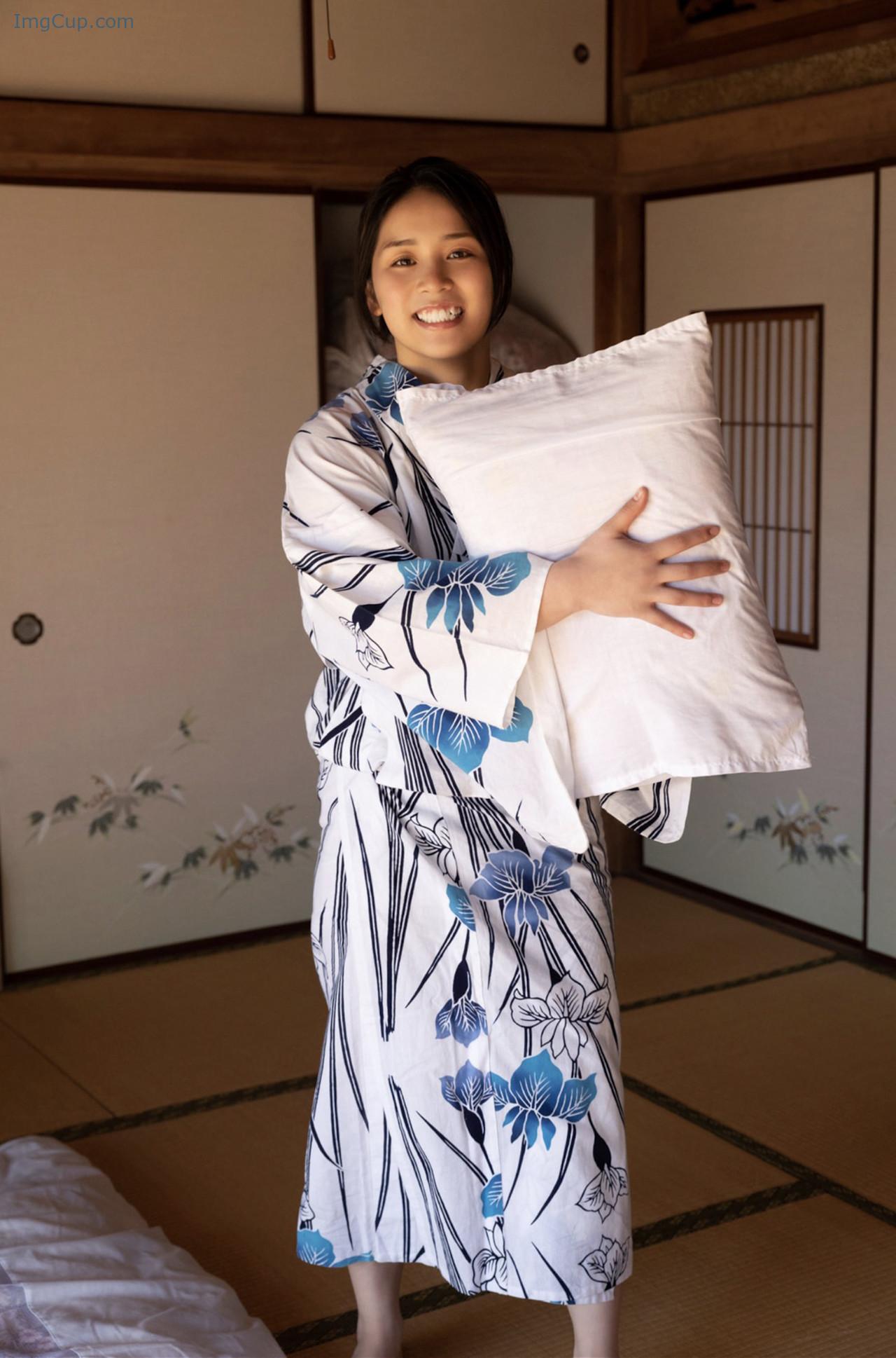 1722551073_594_Miyabi-Yamaoka-山岡雅弥-FRIDAYデジタル写真集-「彼女と暮らせば」-Set01.jpg 1722551073 594 Miyabi Yamaoka 山岡雅弥 FRIDAYデジタル写真集 「彼女と暮らせば」 Set01