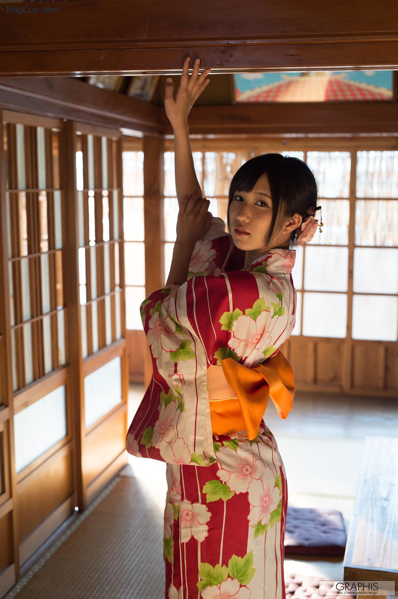 1722677384_355_Riku-Minato-湊莉久-Graphis-Winter-Special-2015-Vol04.jpg 1722677384 355 Riku Minato 湊莉久 Graphis Winter Special 2015 Vol04