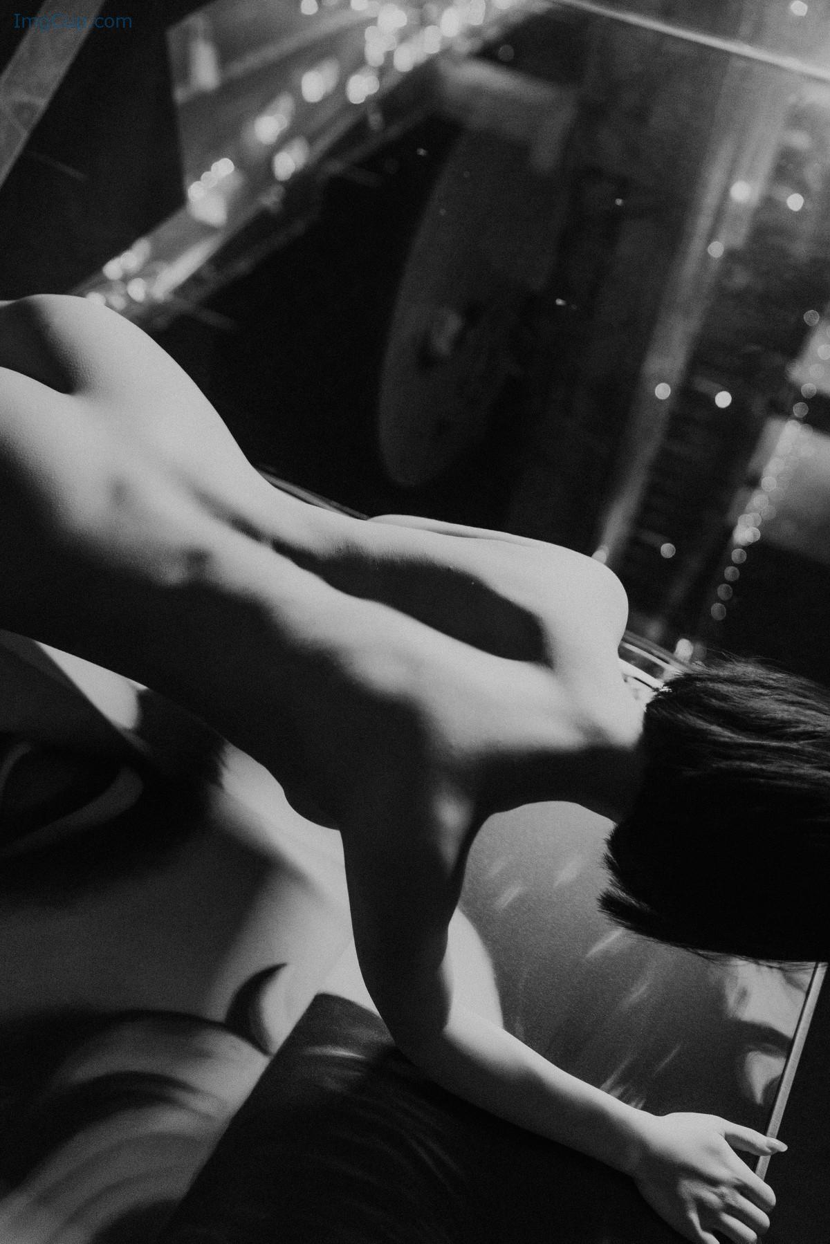 1722742926_762_Cosplay-晕崽Zz-皇帝的新衣-正片自拍.jpg 1722742926 762 Cosplay 晕崽Zz 皇帝的新衣 正片自拍