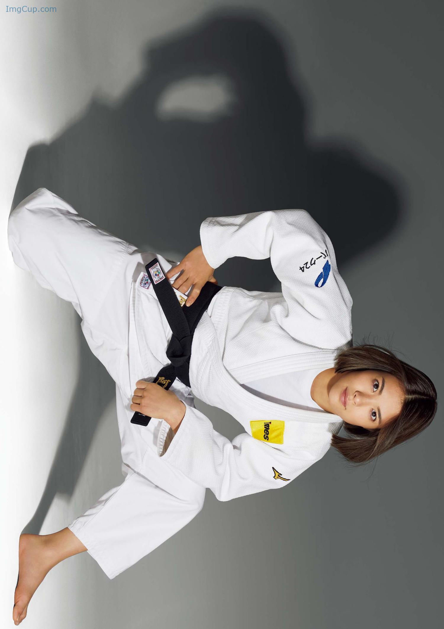 1722757048_288_Uta-Abe-阿部詩-Big-Comic-Spirits-2024-No34-ビッグコミックスピリッツ-2024年34号.jpg 1722757048 288 Uta Abe 阿部詩 Big Comic Spirits 2024 No34 ビッグコミックスピリッツ 2024年34号