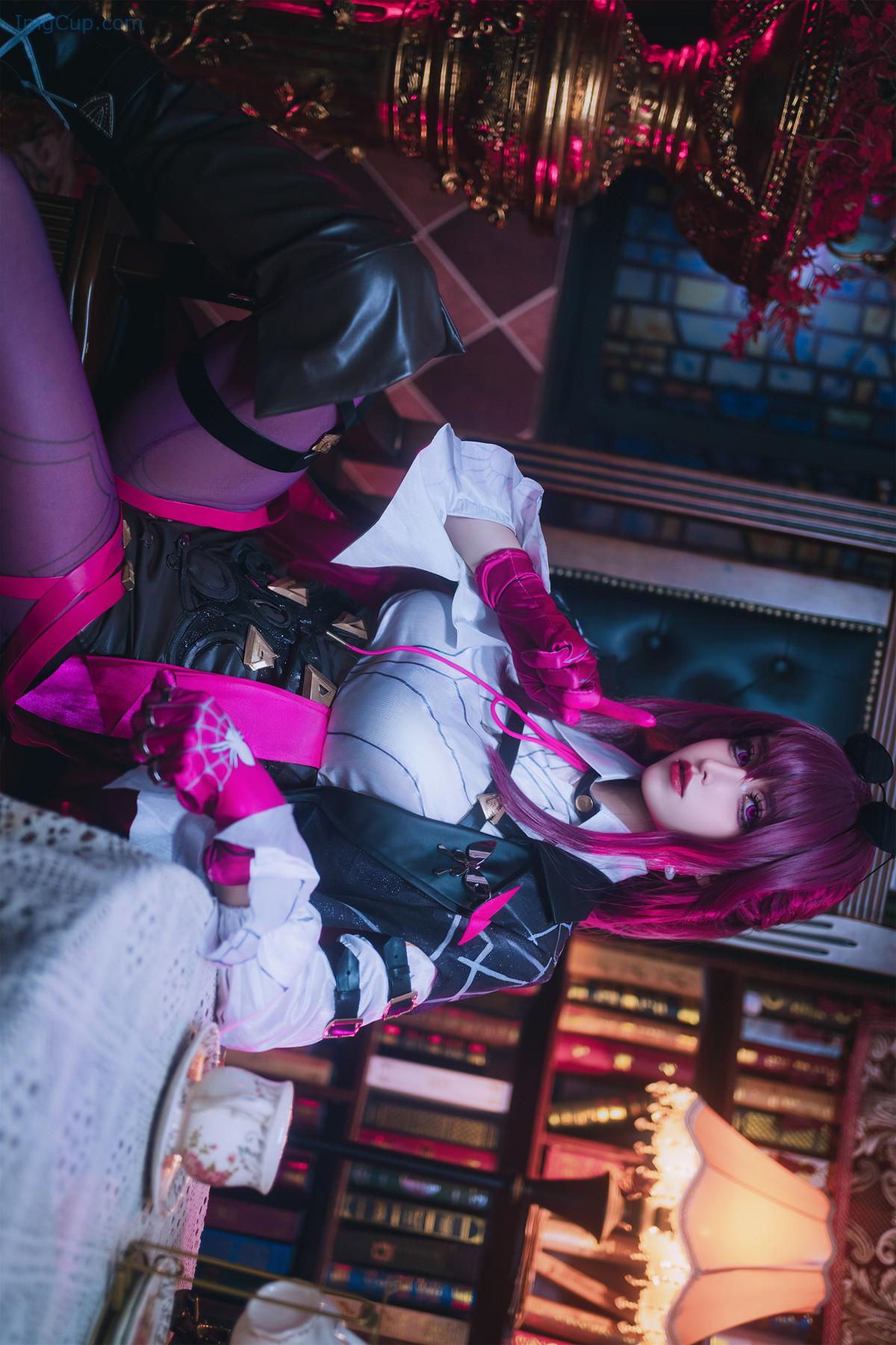 1722815054_318_Cosplay-鹿八岁-崩坏∶星穹铁道-卡芙卡.jpg 1722815054 318 Cosplay 鹿八岁 崩坏∶星穹铁道 卡芙卡