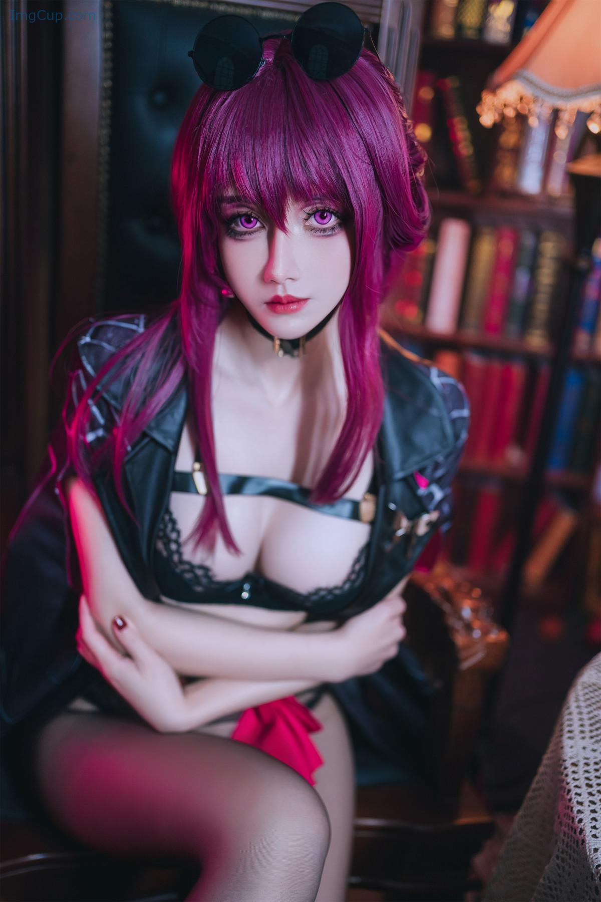 1722815070_470_Cosplay-鹿八岁-崩坏∶星穹铁道-卡芙卡.jpg 1722815070 470 Cosplay 鹿八岁 崩坏∶星穹铁道 卡芙卡