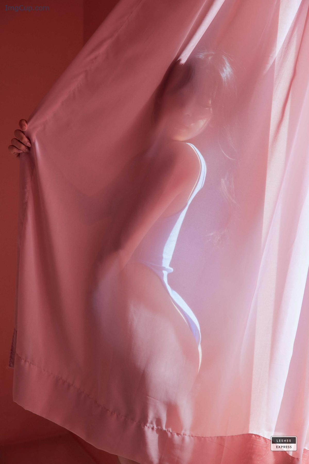 1722847521_301_So-Young-경이-LEEHEE-EXPRESS-LEDG-229A-Set02.jpg 1722847521 301 So Young 경이 LEEHEE EXPRESS LEDG 229A Set02