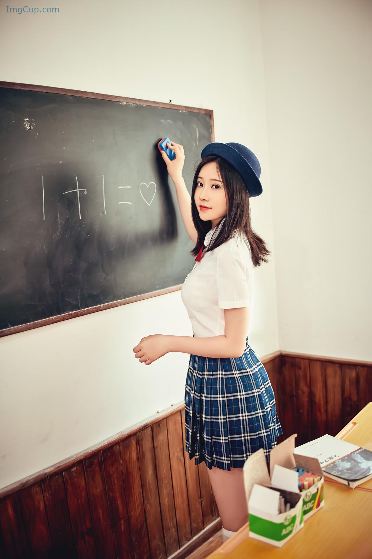 1722858454_93_年年Nnian-月刊少女.jpg 1722858454 93 年年Nnian 月刊少女