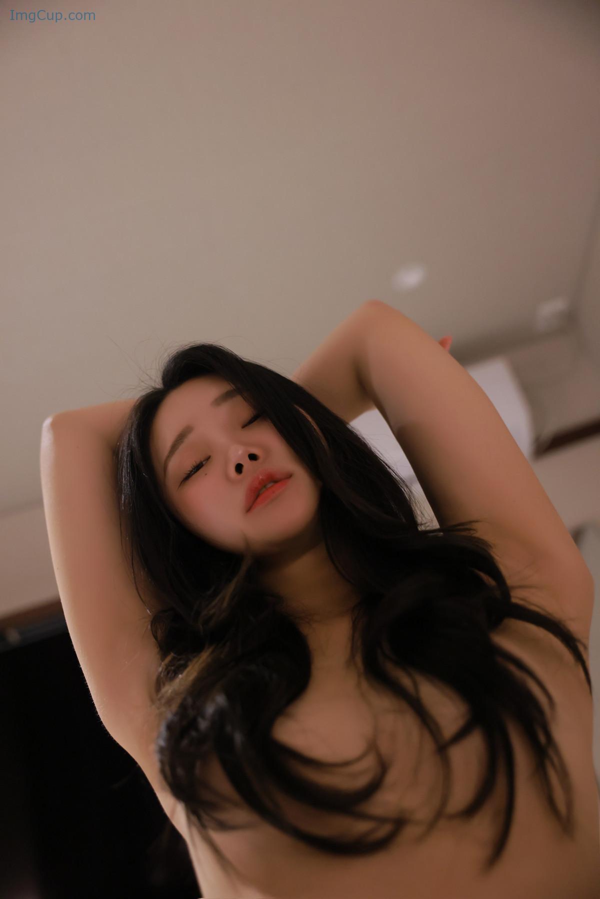 1722869566_50_Inah-이나-SWEETBOX-Vol40-Photobook-Set04.jpg 1722869566 50 Inah 이나 SWEETBOX Vol40 Photobook Set04