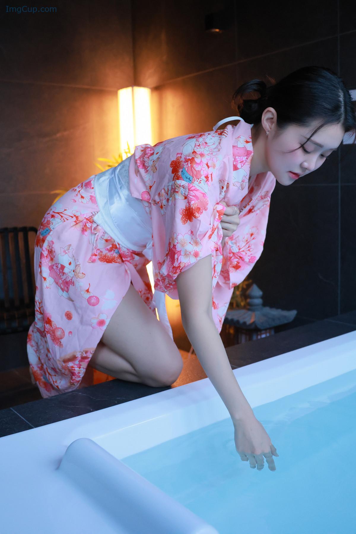 1723072886_335_Inah-이나-SWEETBOX-Vol40-Photobook-Set01.jpg 1723072886 335 Inah 이나 SWEETBOX Vol40 Photobook Set01