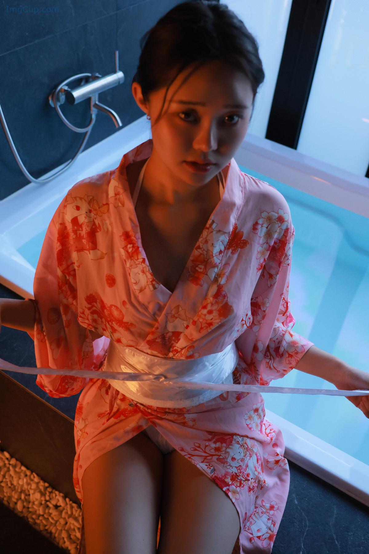 1723072896_648_Inah-이나-SWEETBOX-Vol40-Photobook-Set01.jpg 1723072896 648 Inah 이나 SWEETBOX Vol40 Photobook Set01