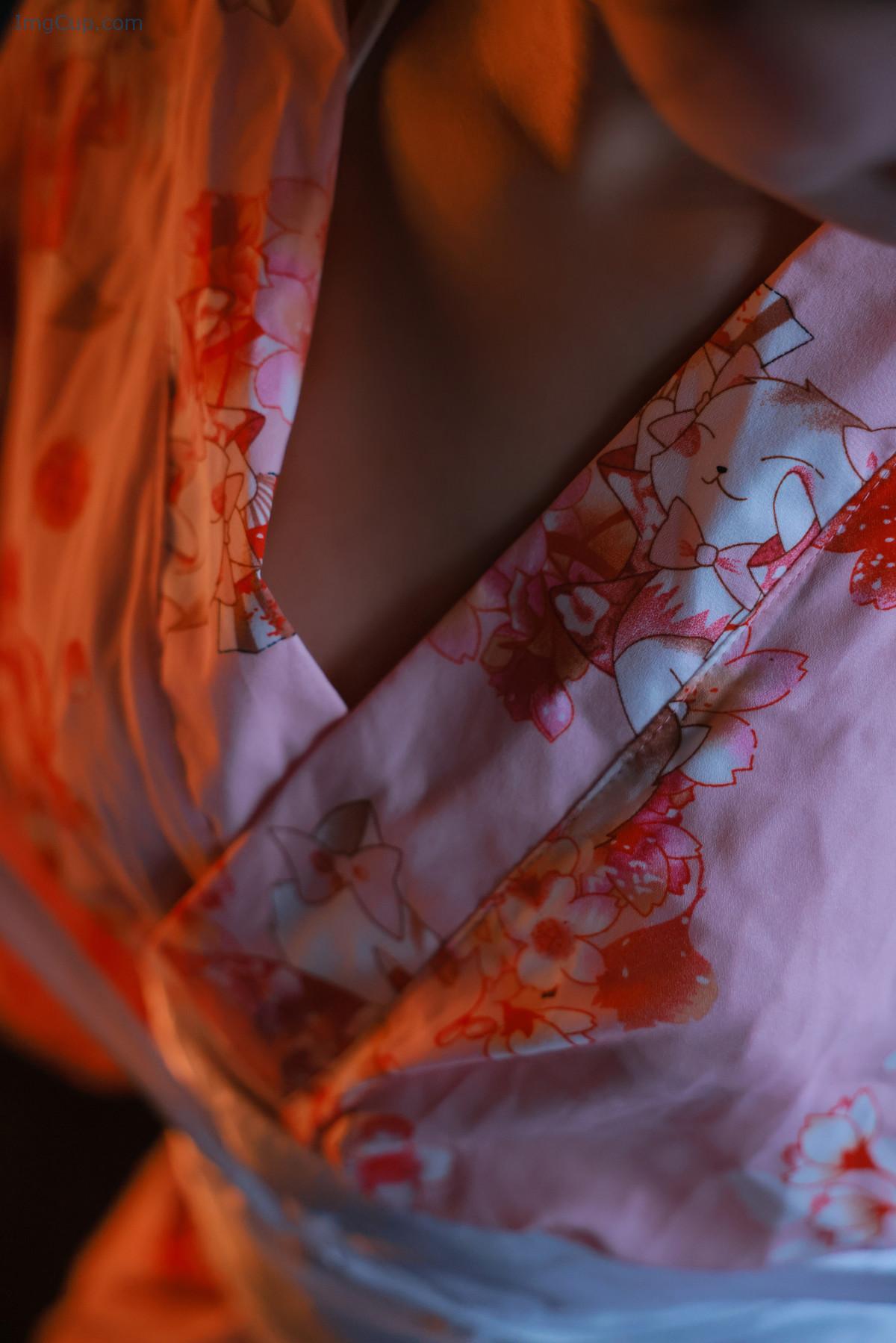 1723072909_285_Inah-이나-SWEETBOX-Vol40-Photobook-Set01.jpg 1723072909 285 Inah 이나 SWEETBOX Vol40 Photobook Set01