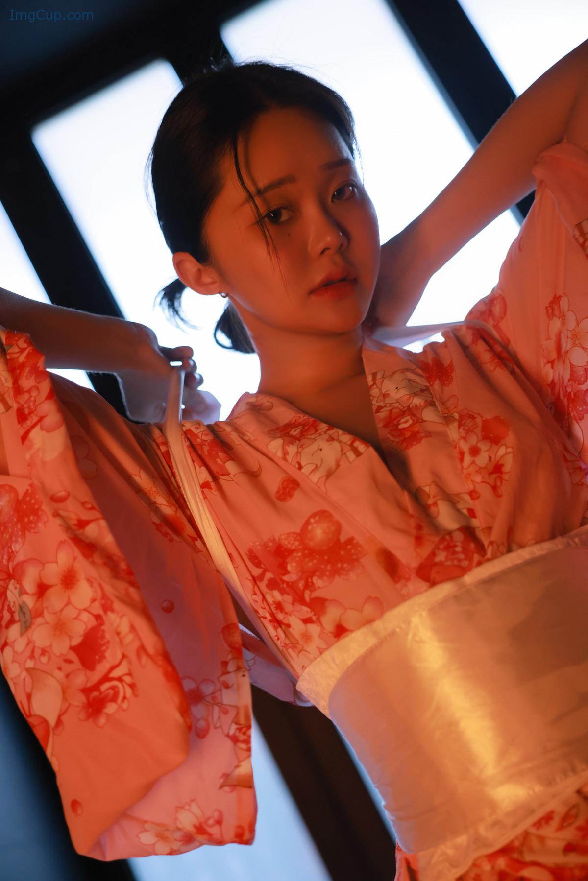 1723072918_260_Inah-이나-SWEETBOX-Vol40-Photobook-Set01.jpg 1723072918 260 Inah 이나 SWEETBOX Vol40 Photobook Set01